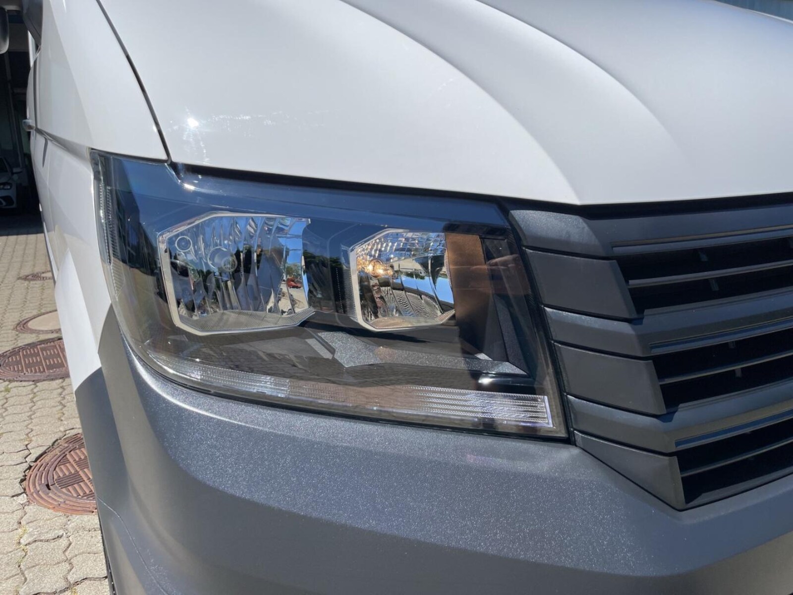 Volkswagen Crafter Kasten mittlerer Radstand – Bild 29
