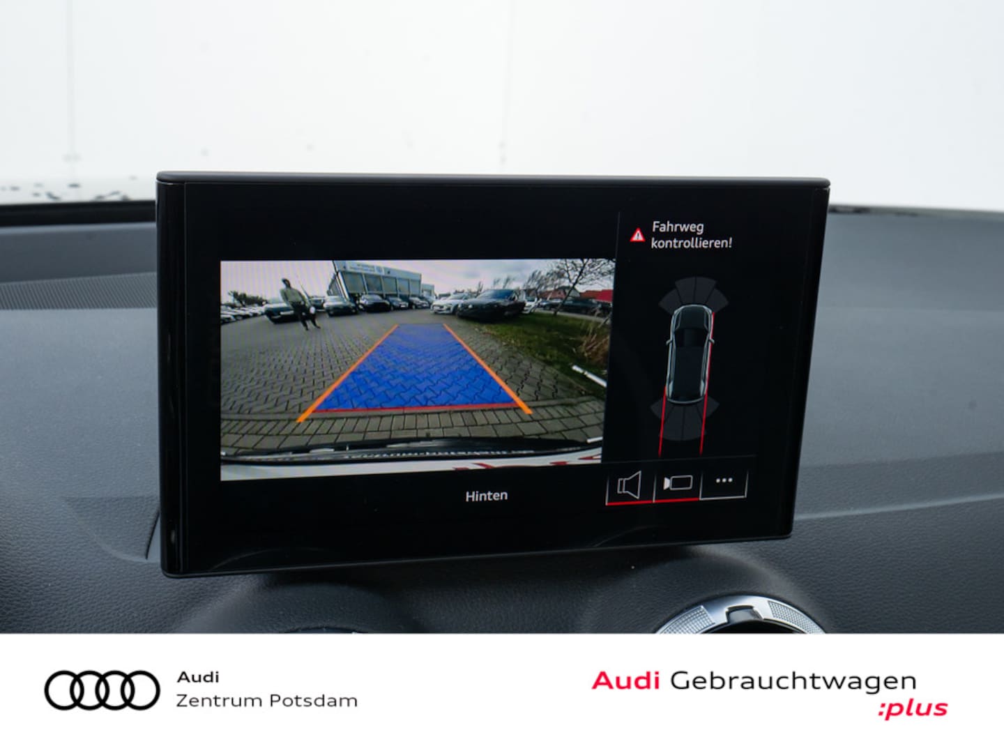 Bild über Audi Q2 advanced 30 TFSI Schaltgetriebe - für weitere Informationen kontaktieren Sie den Audi Partner