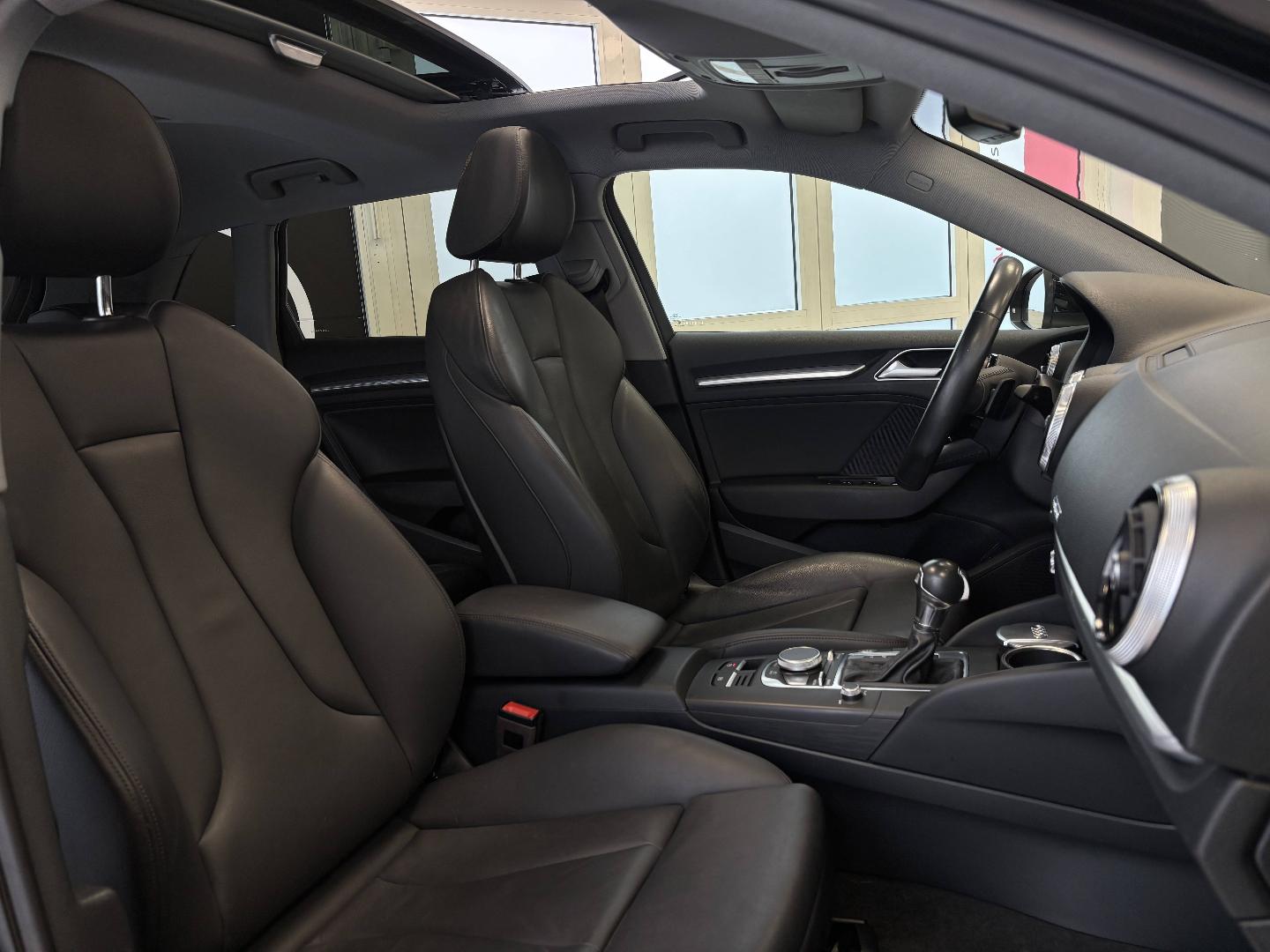 Image about Audi A3 Sportback e-tron Design Luxe 40 e-tron 150 kW (204 ch) S tronic