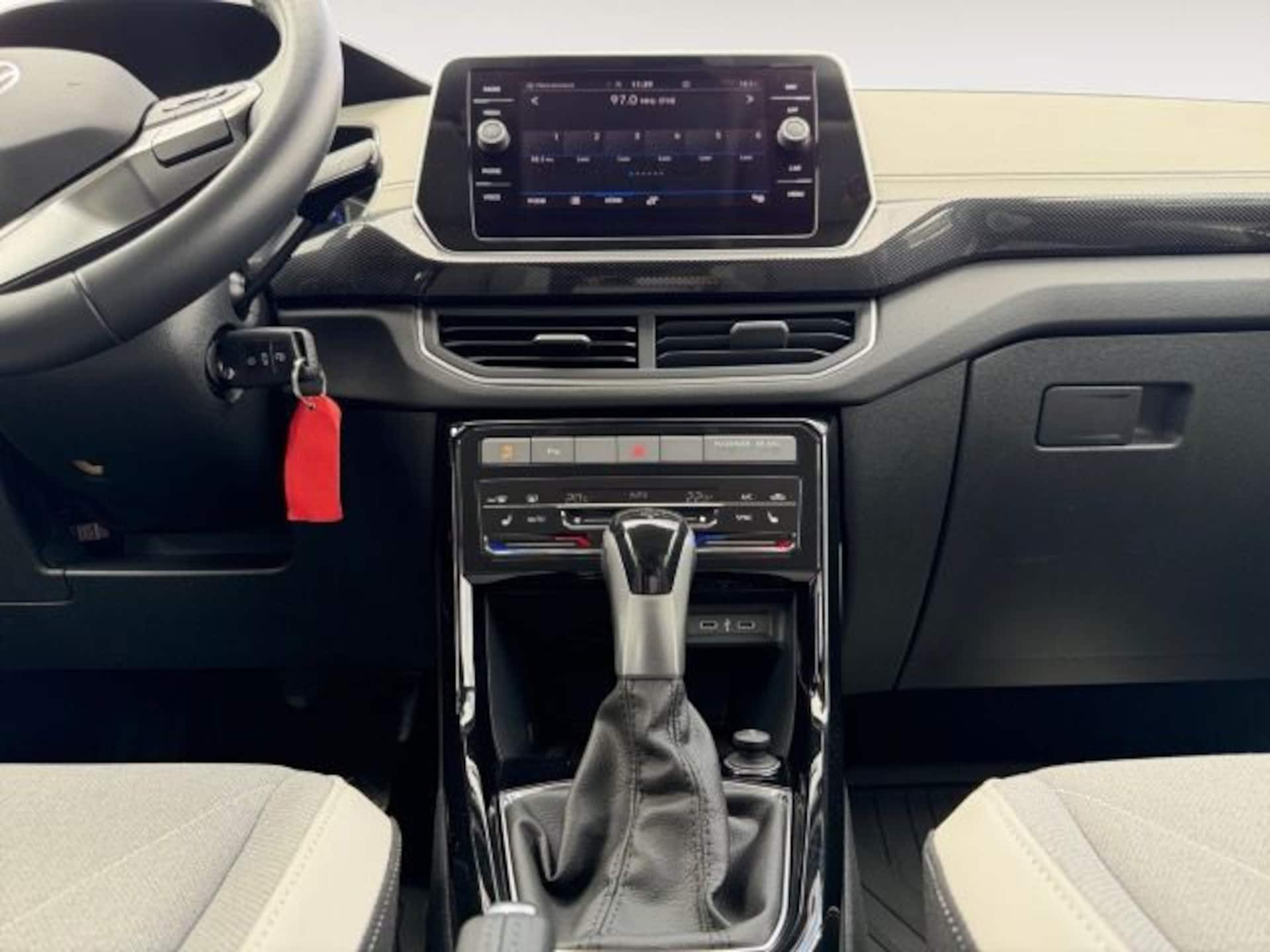 Volkswagen T-Cross Style