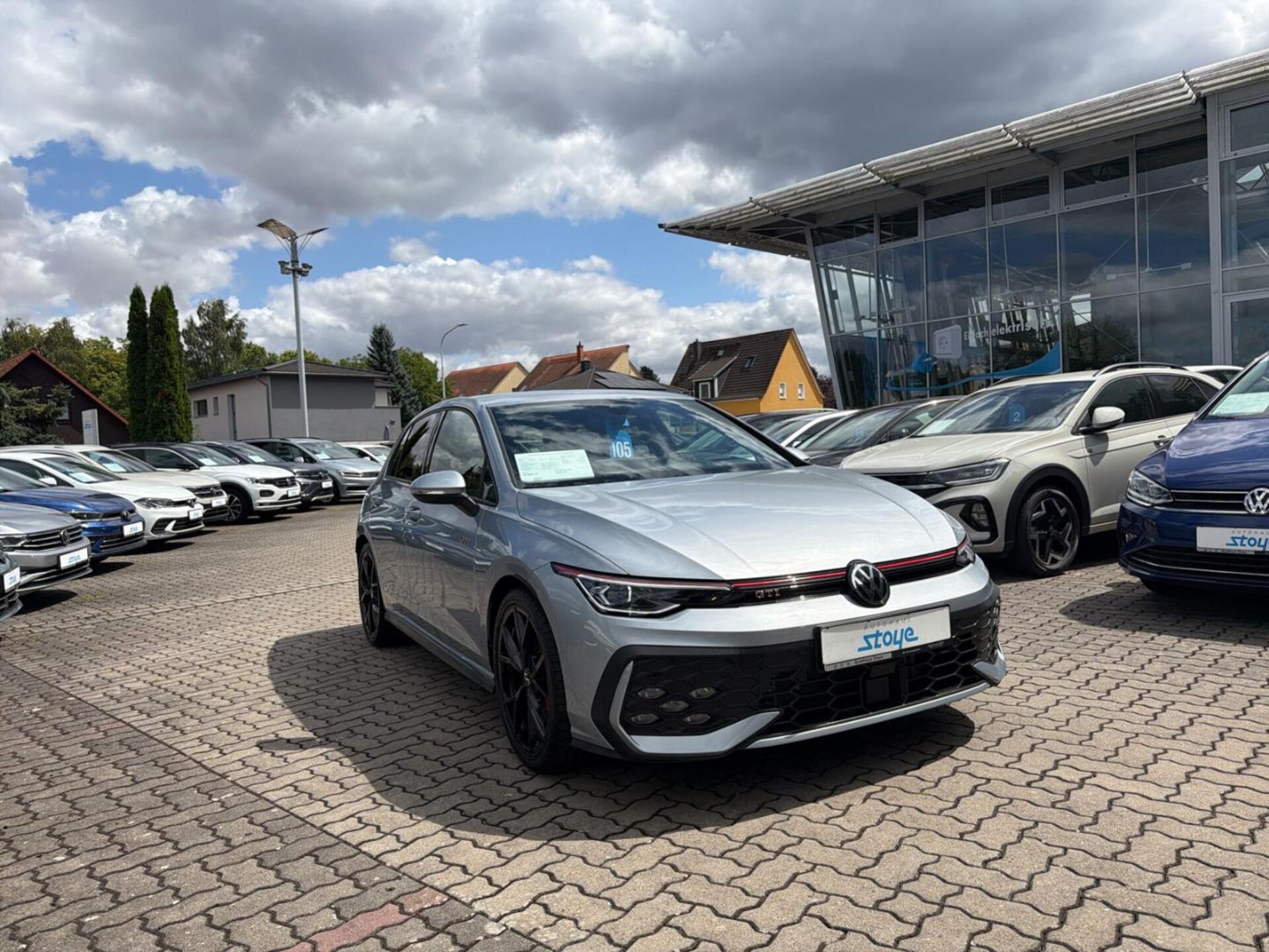 Volkswagen Golf GTI