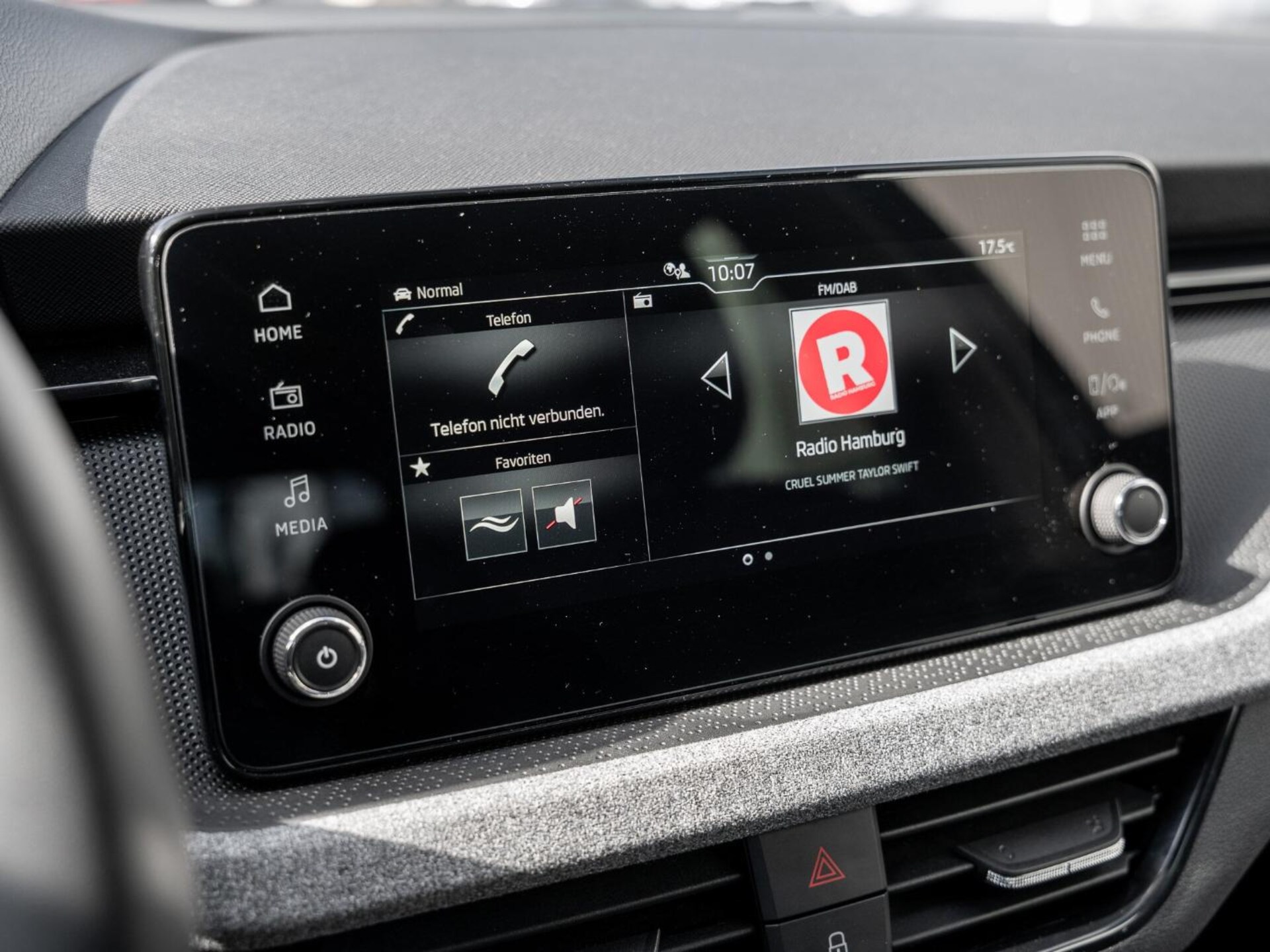 Skoda Scala Tour
