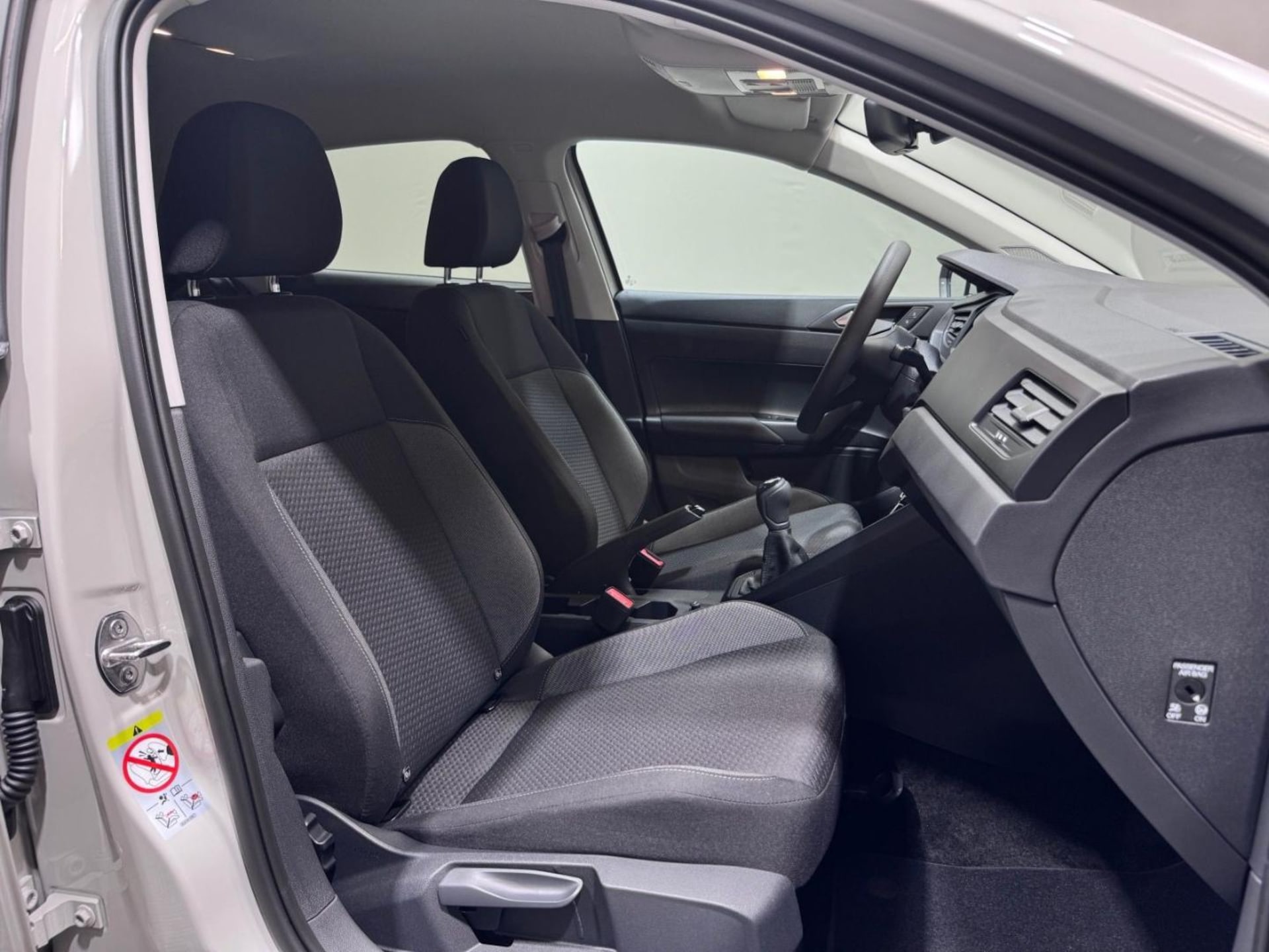 Volkswagen Polo Basis-Modell