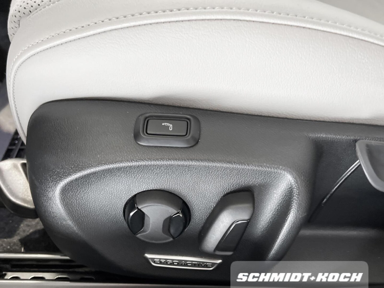 Volkswagen Passat – Bild 13