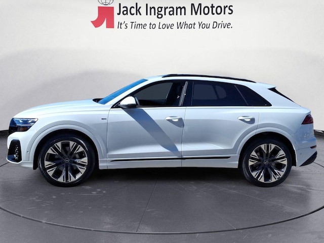 2026 Audi Q8