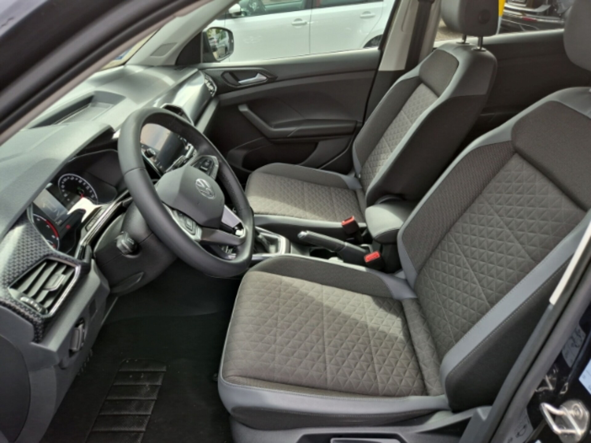 Volkswagen T-Cross Style