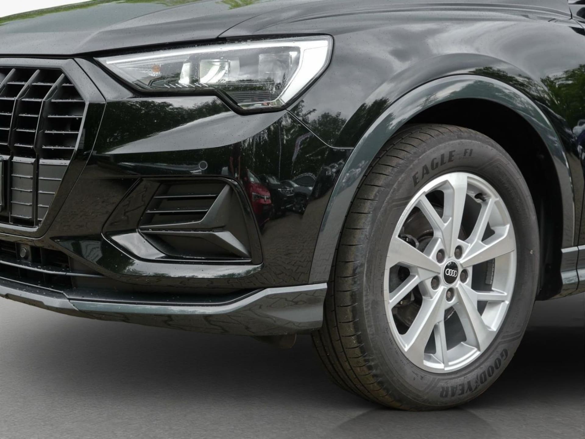 Audi Q3 SUV advanced