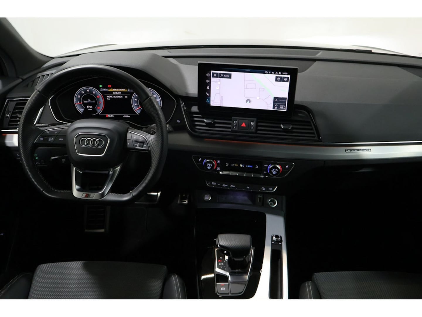 Bild über Audi Q5 Sportback 40 TFSI quattro S tronic - für weitere Informationen kontaktieren Sie den Audi Partner