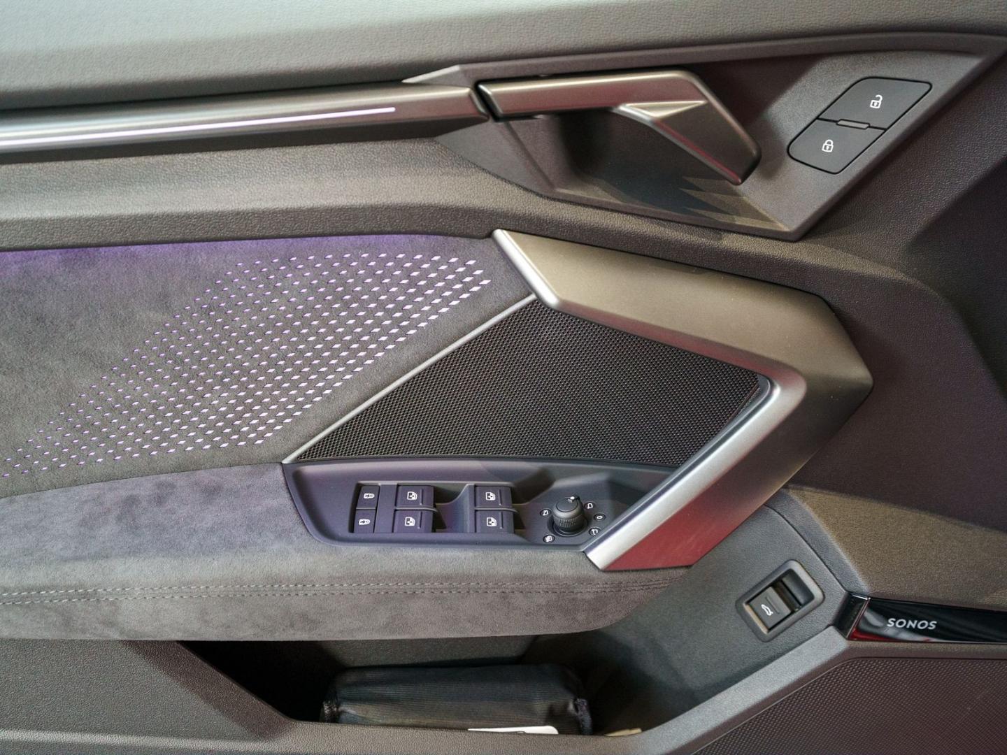 Image about Audi RS 3 Sportback TFSI quattro S tronic
