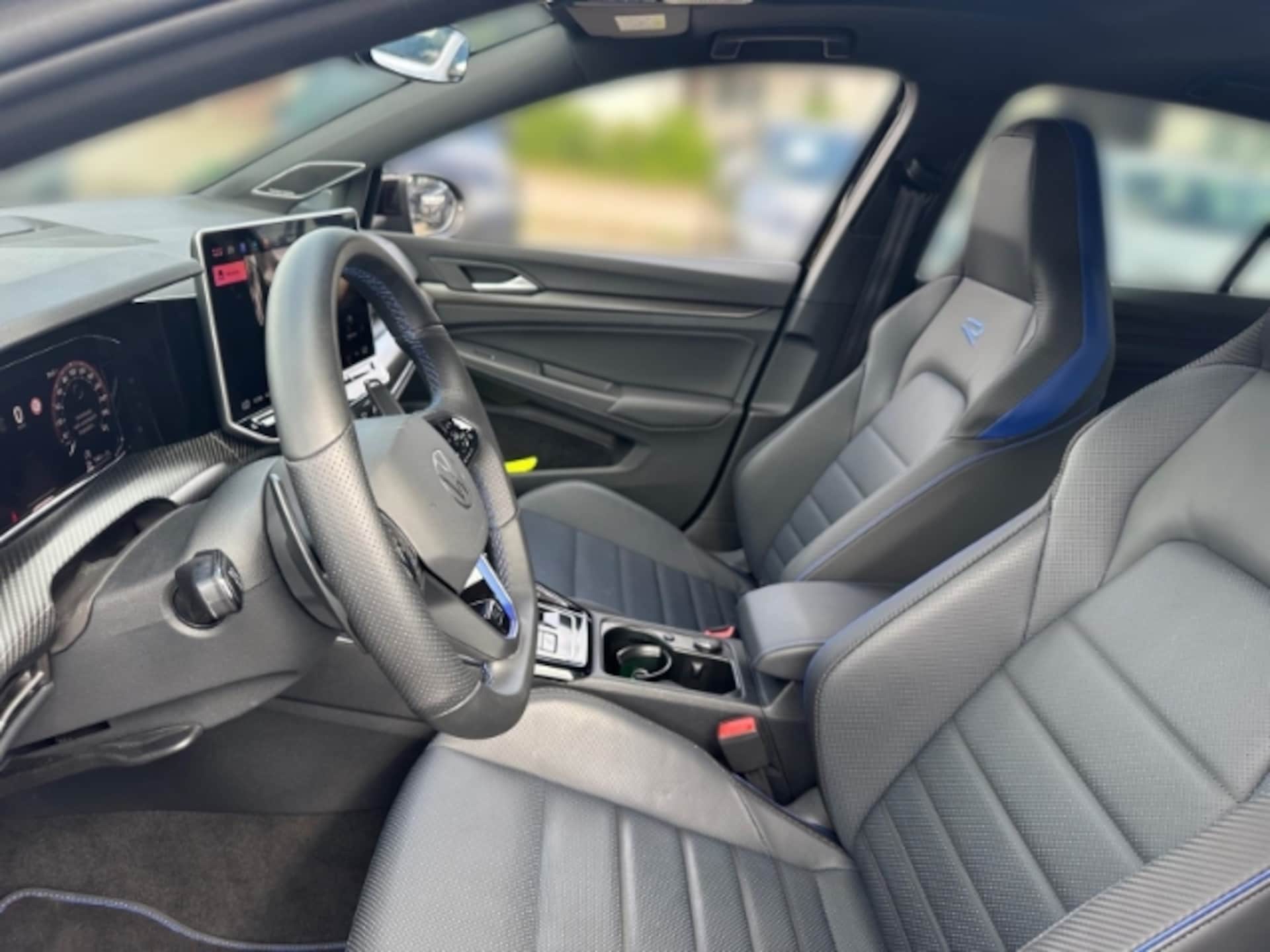 Volkswagen Golf R Black Edition