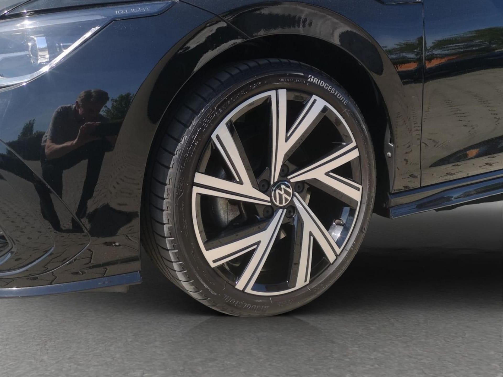 Volkswagen Golf R-Line