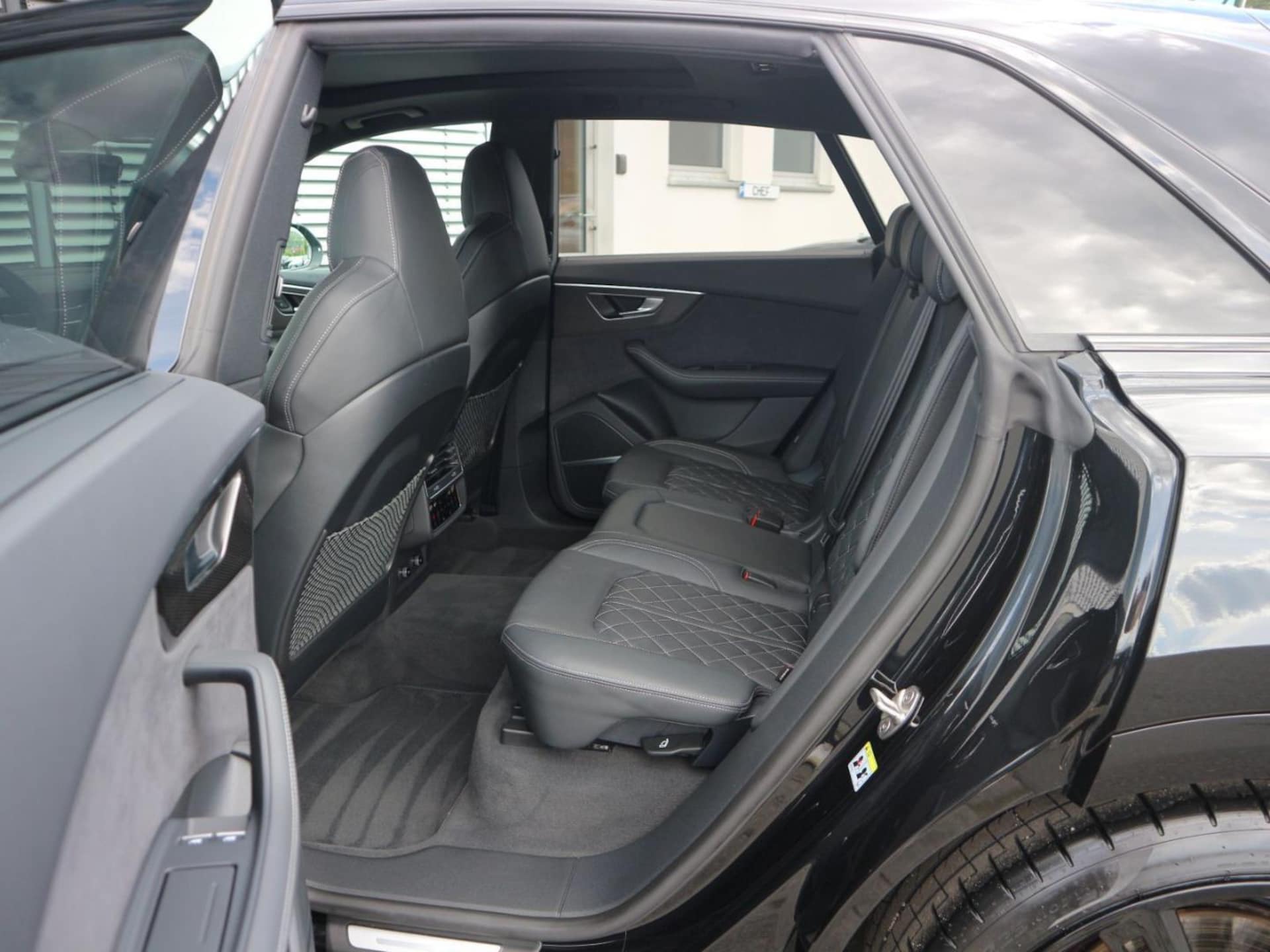 Audi SQ8 SUV