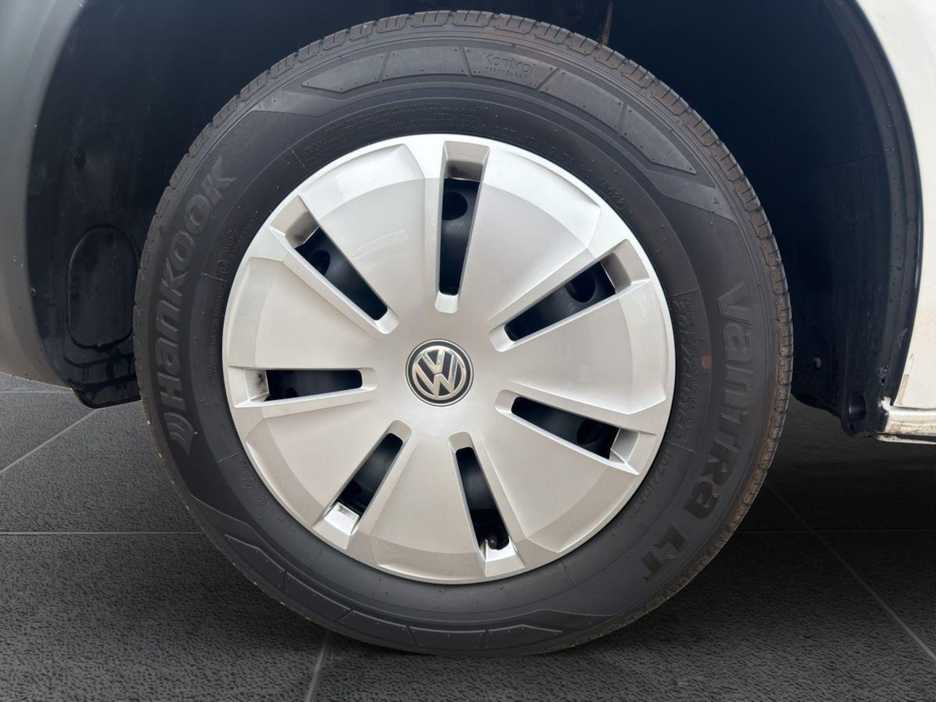 Volkswagen T6.1 Transporter Kasten kurzer Radstand