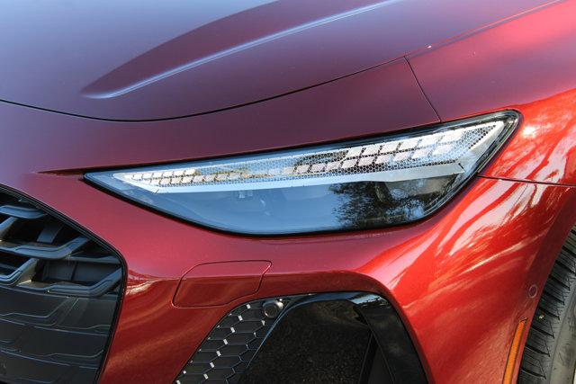 2026 Audi A6 Premium Plus - Photo 9