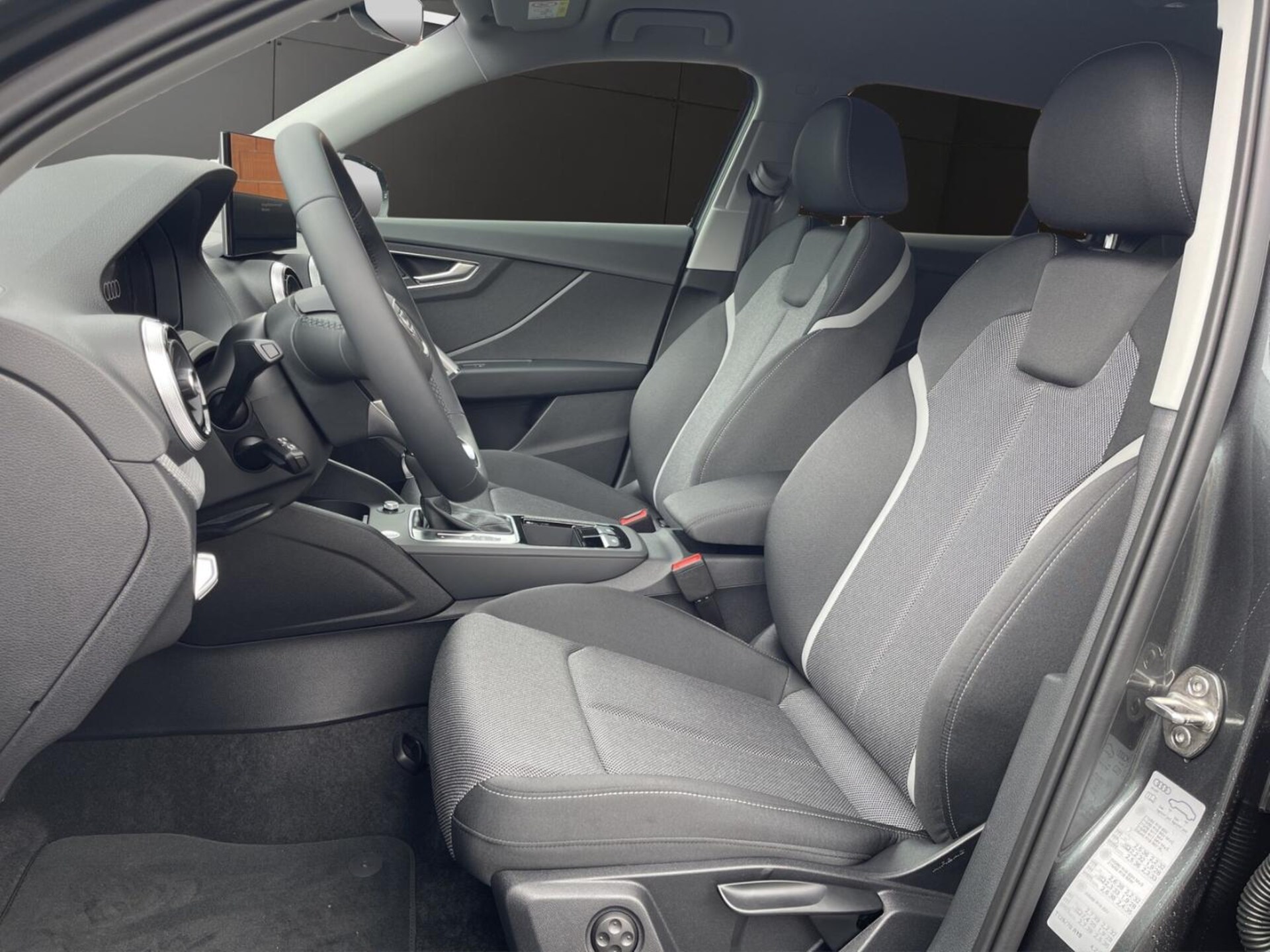 Audi Q2 S line