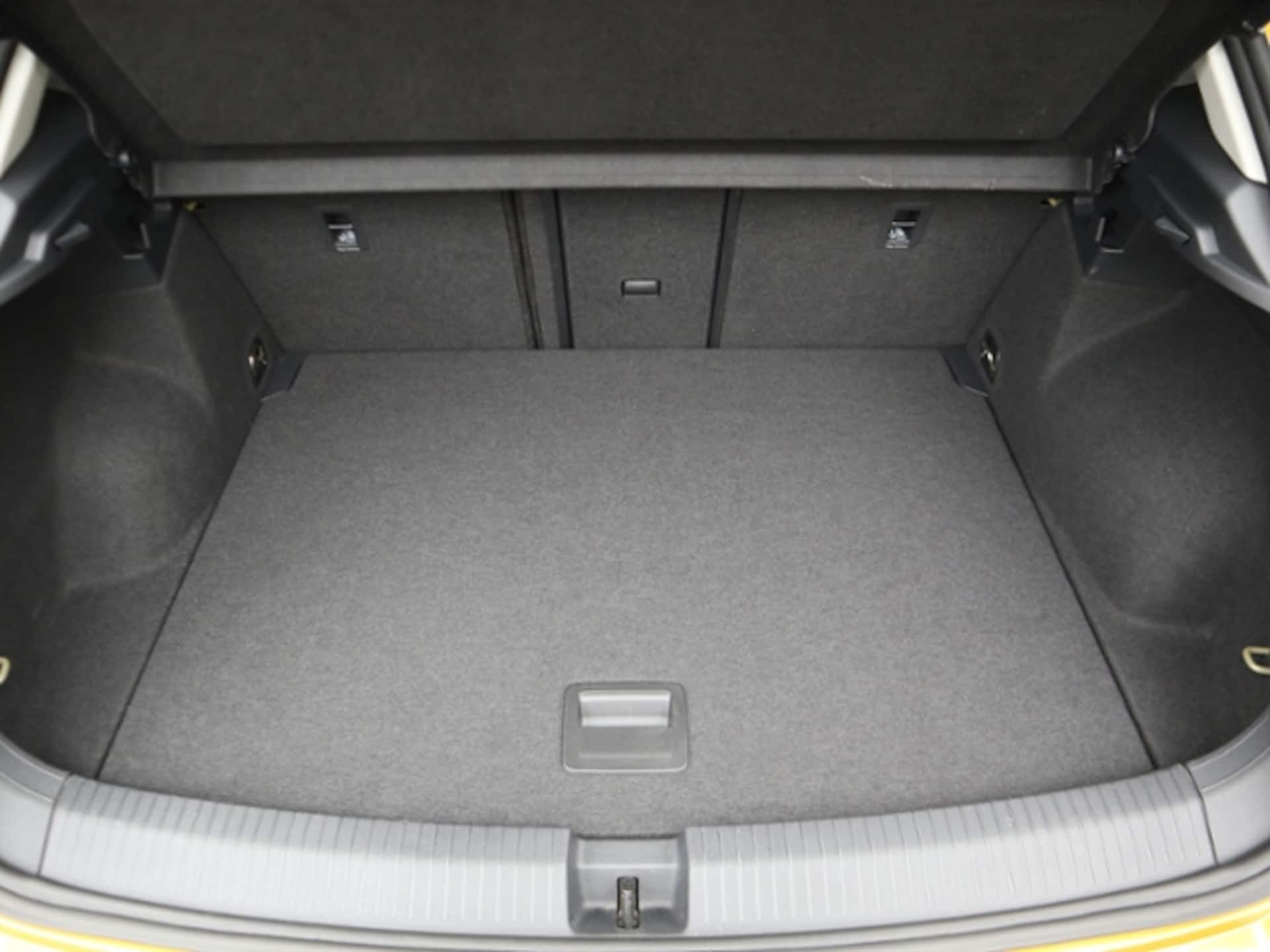 Volkswagen T-Roc Active