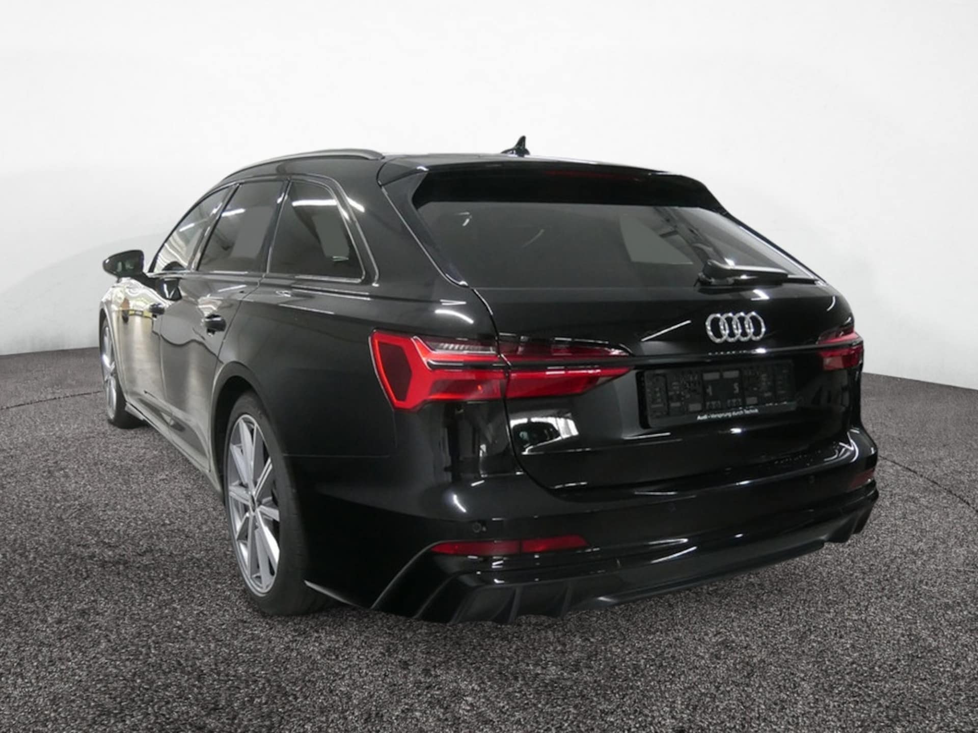 Audi S6 Avant