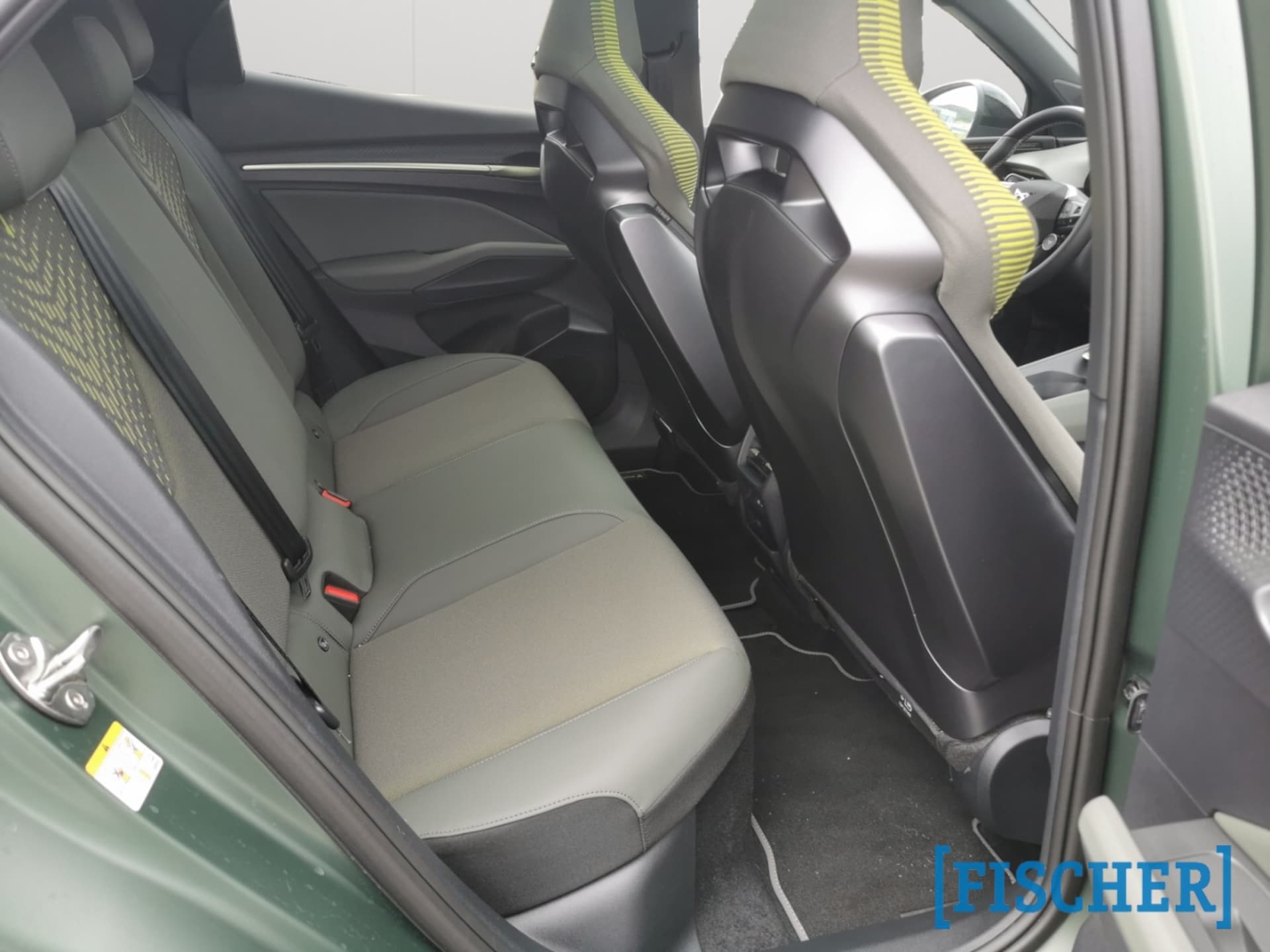 CUPRA Raval VZ