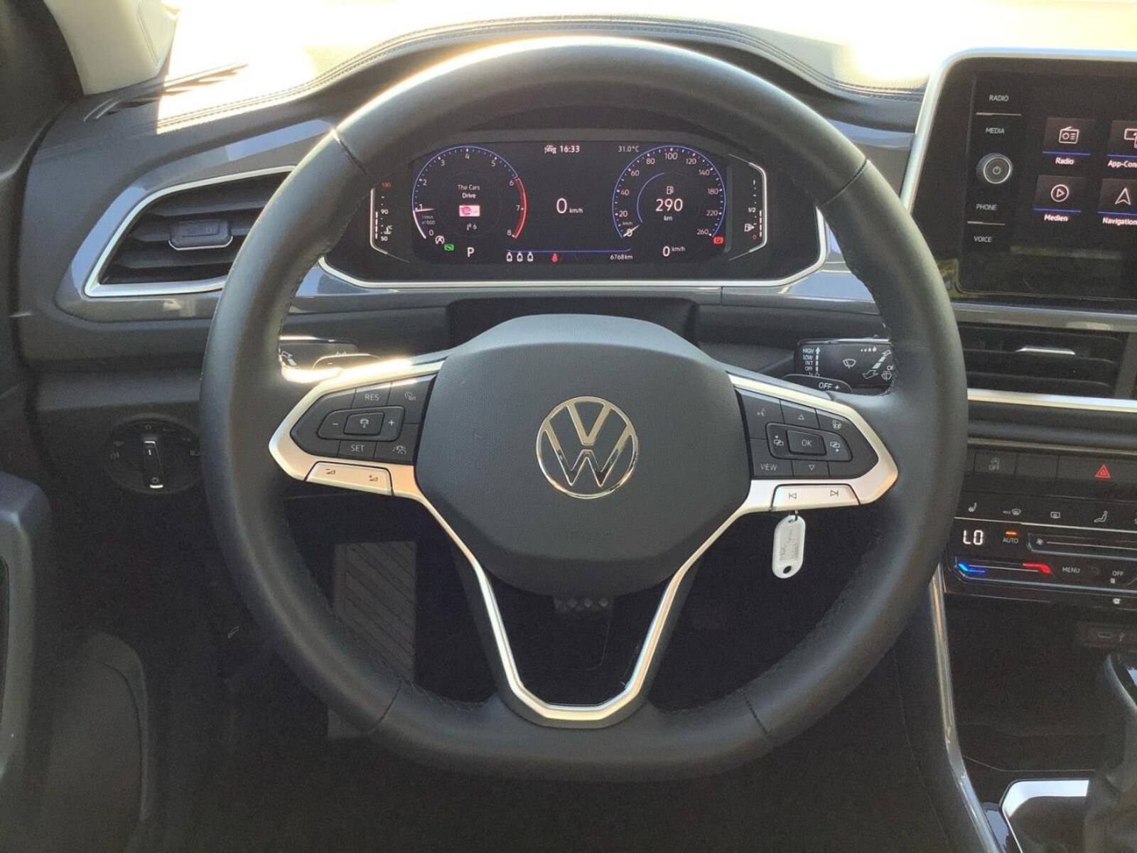 Volkswagen T-Roc – Bild 12