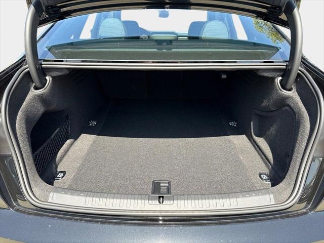 2025 Audi A6 Premium Plus - Photo 7