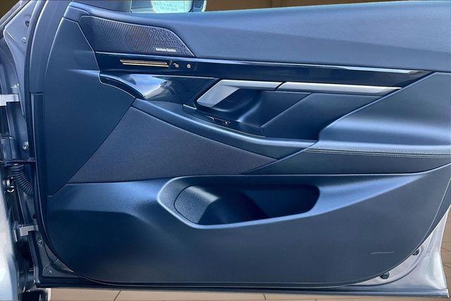 2024 BMW 5 Series 530i - Photo 24