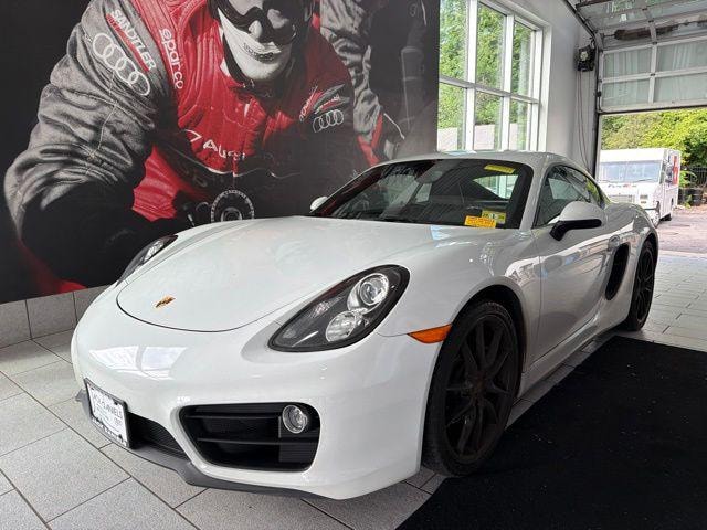 Photo of 2016 Porsche Cayman 