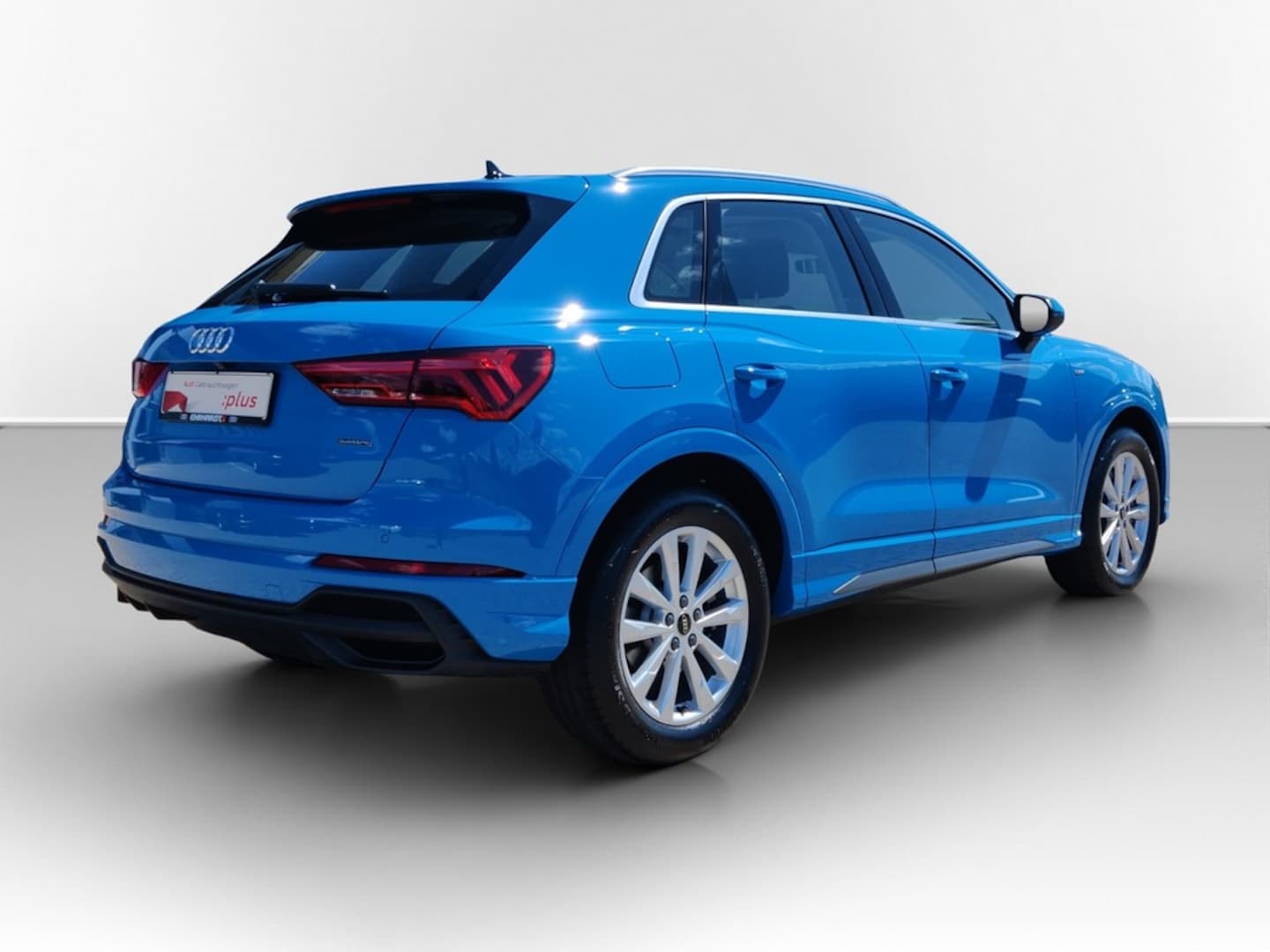 Bild über Audi Q3 S line 45 TFSI quattro S tronic - für weitere Informationen kontaktieren Sie den Audi Partner