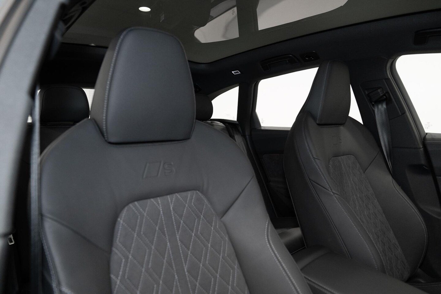 Image about Audi S5 Avant TFSI quattro 270 kW S tronic