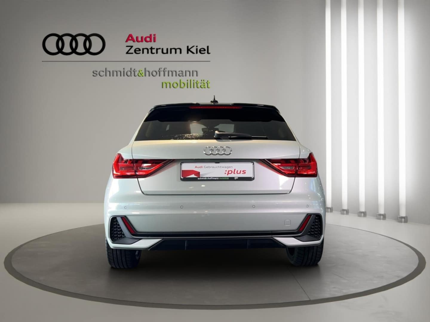 Bild über Audi A1 Sportback S line 25 TFSI S tronic - für weitere Informationen kontaktieren Sie den Audi Partner