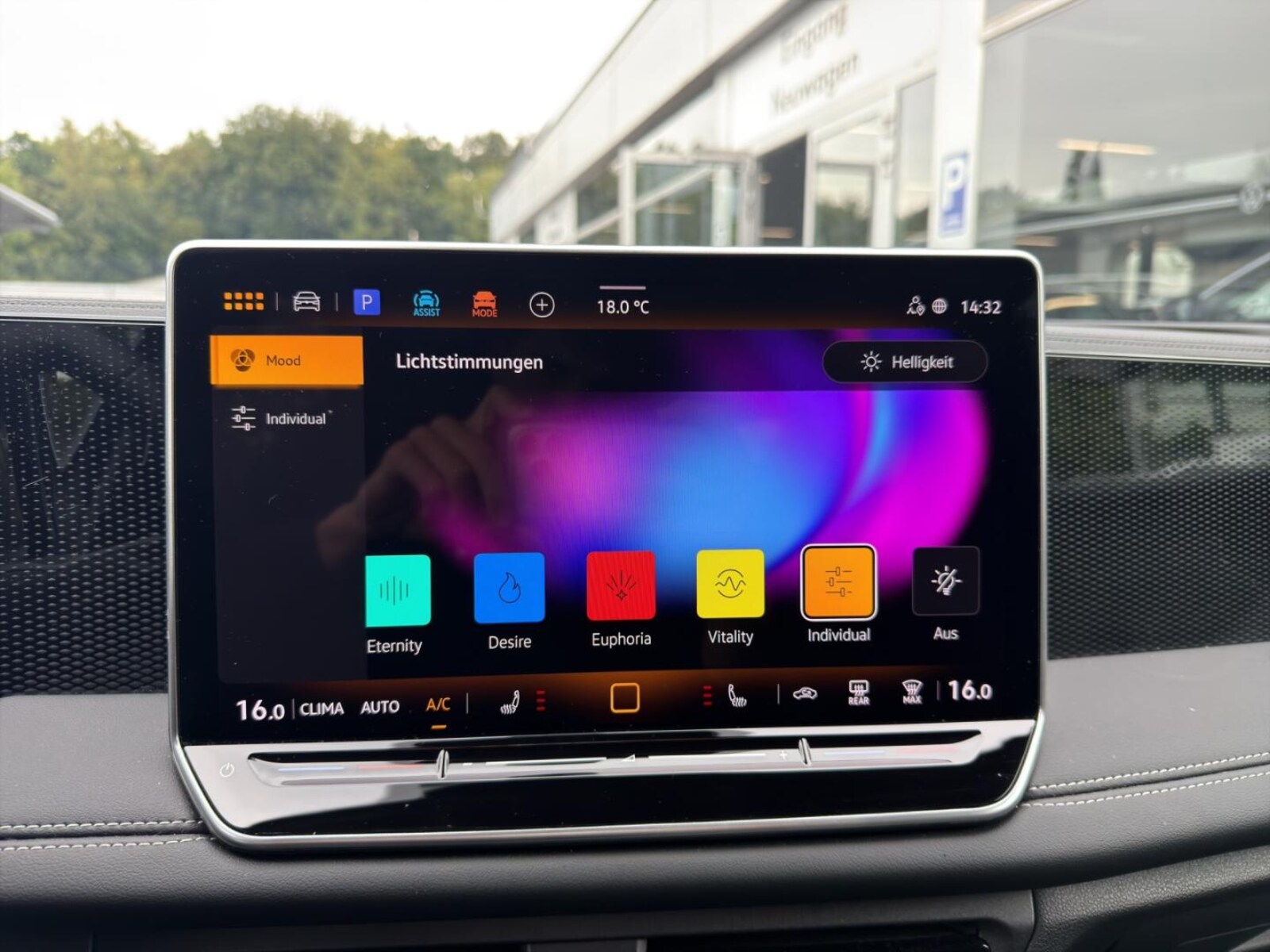Volkswagen Tiguan – Bild 17