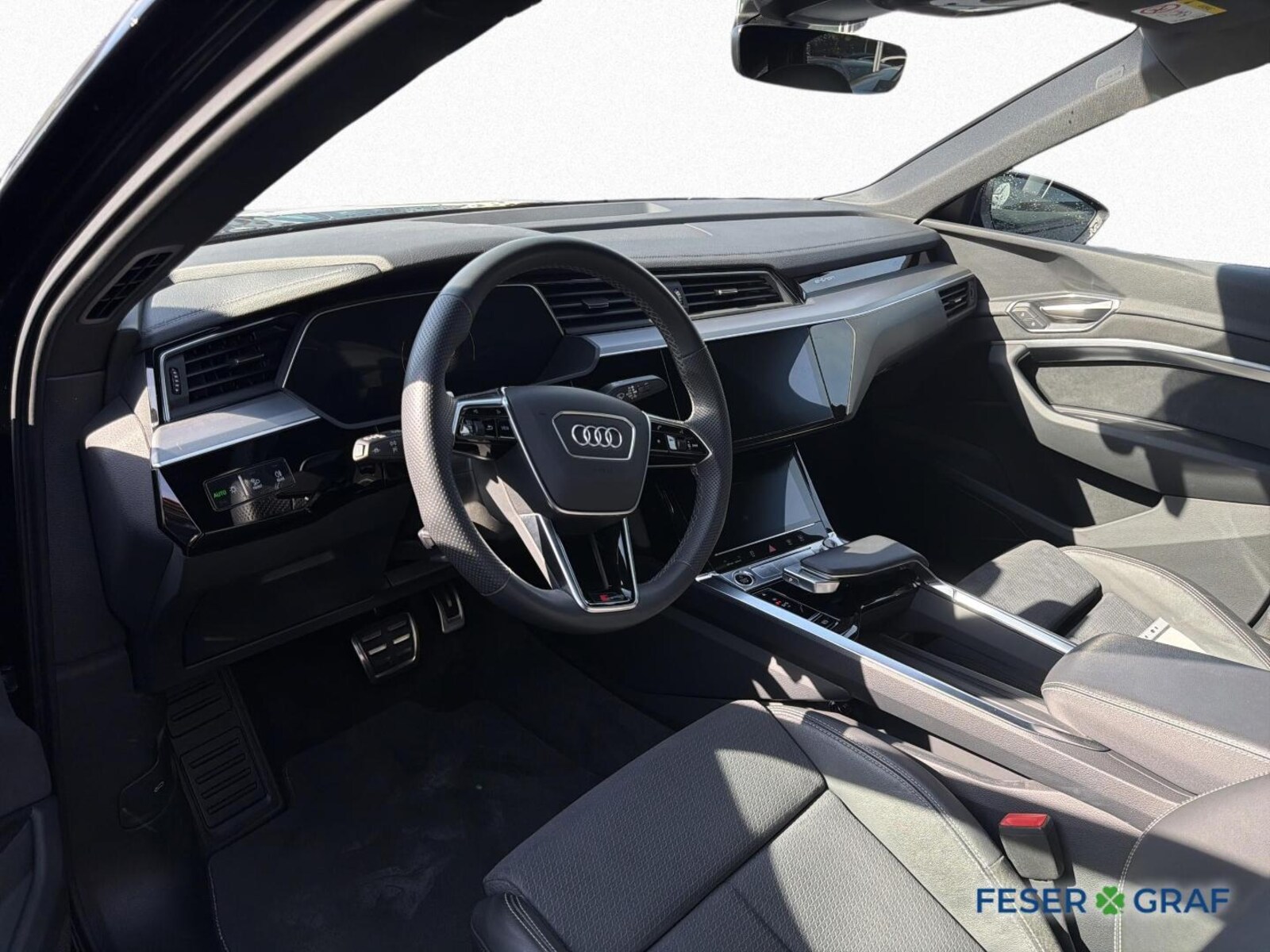 Audi Q8 Sportback e-tron – Bild 7