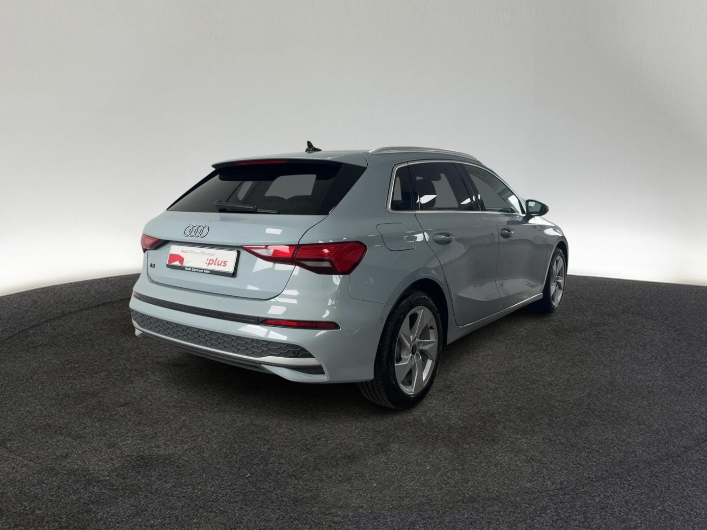 Bild über Audi A3 Sportback advanced 35 TFSI Schaltgetriebe - für weitere Informationen kontaktieren Sie den Audi Partner