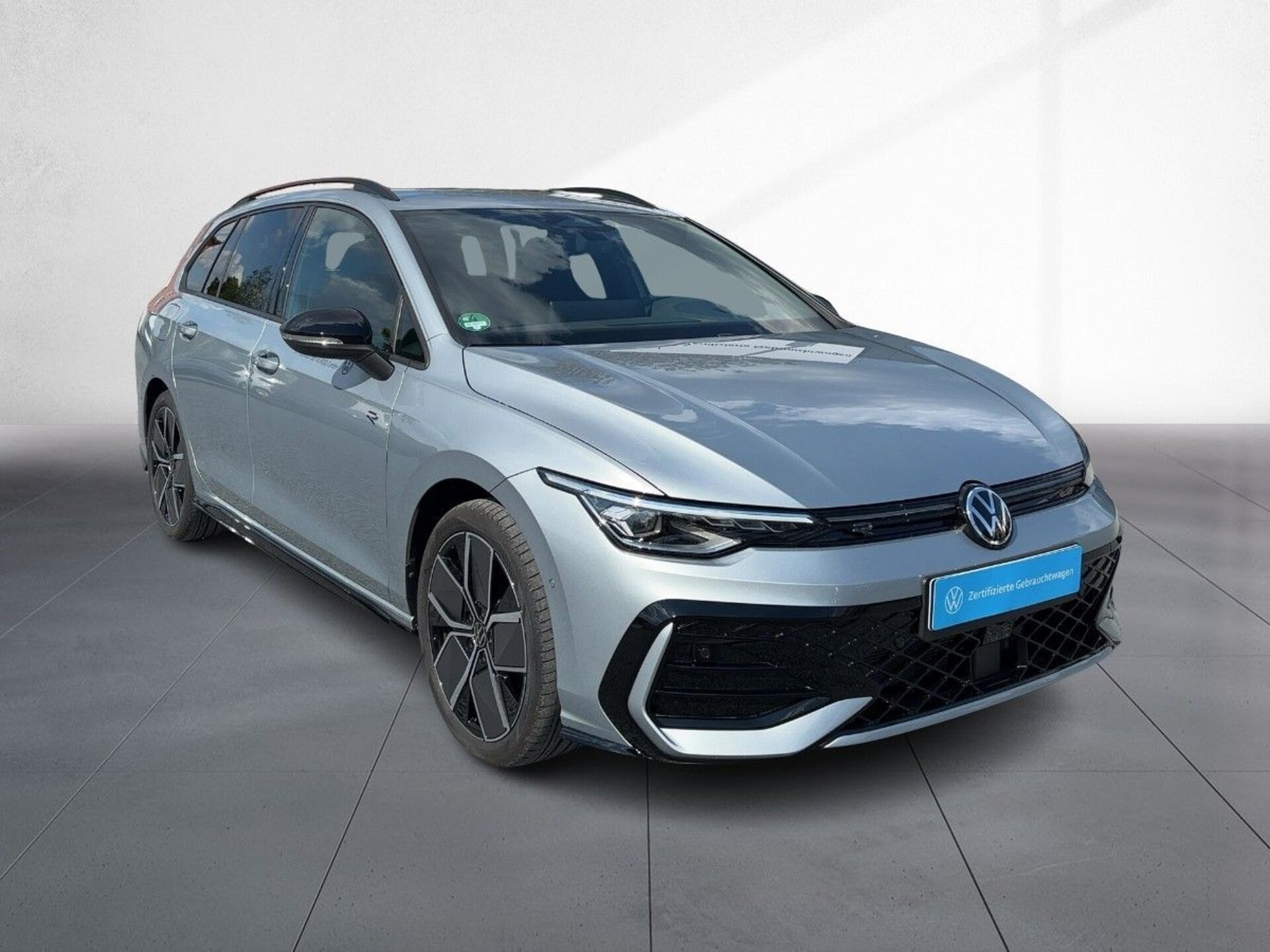 Volkswagen Golf Variant R-Line
