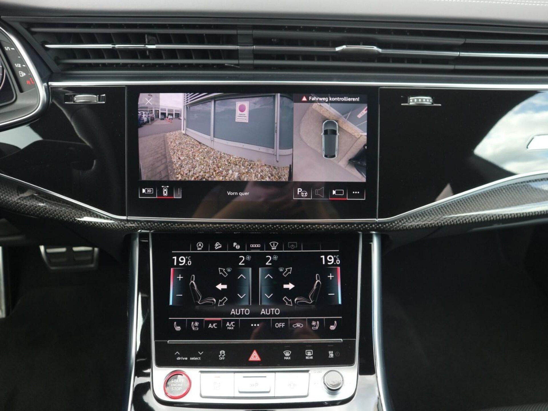 Audi SQ8 SUV