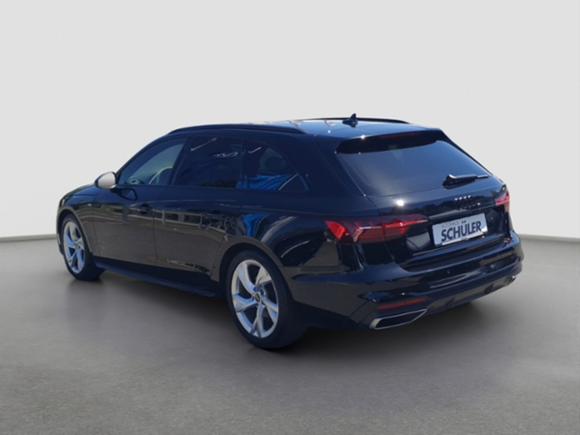 Audi A4 Avant S line