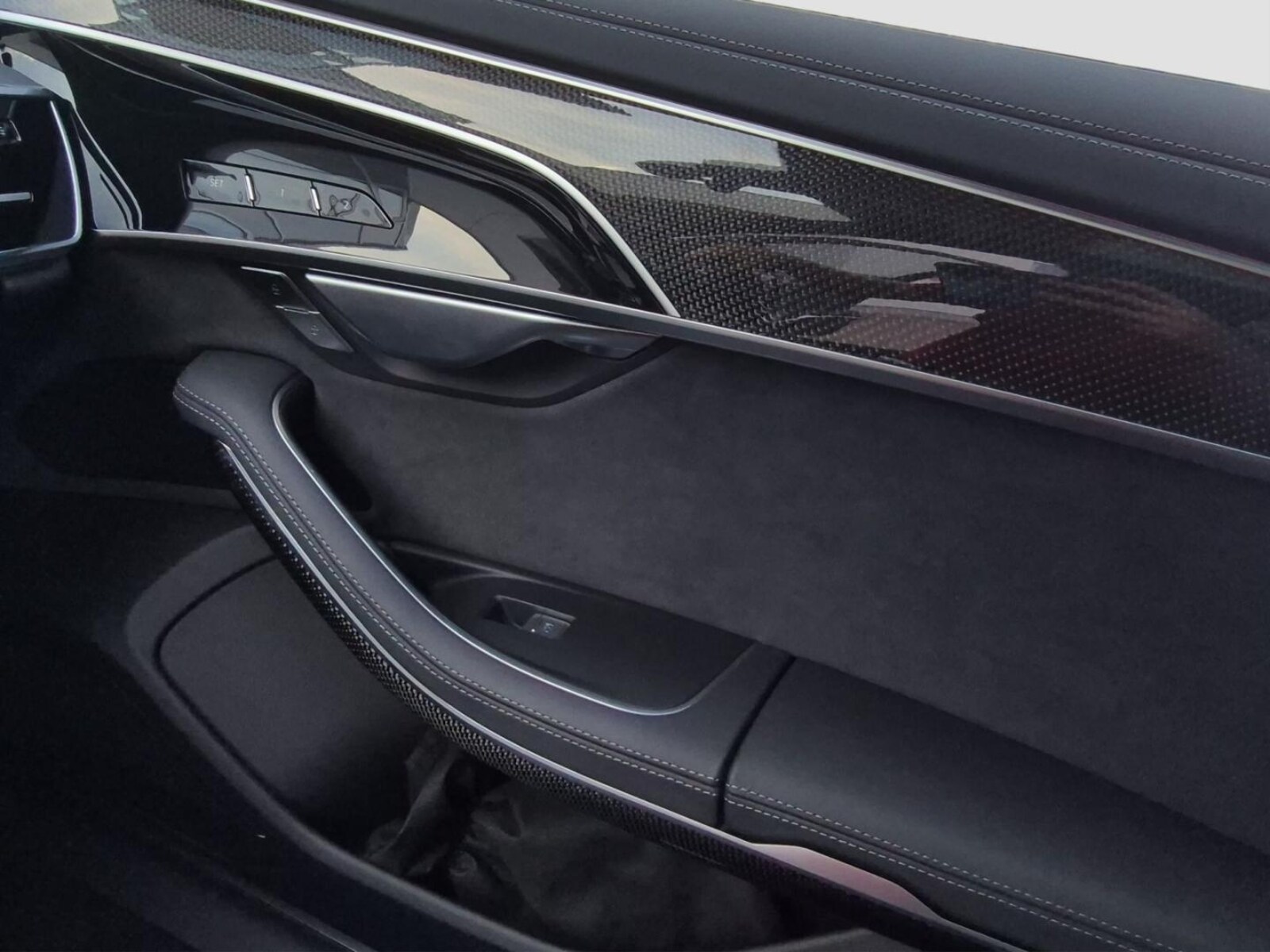 Audi S8 – Bild 17