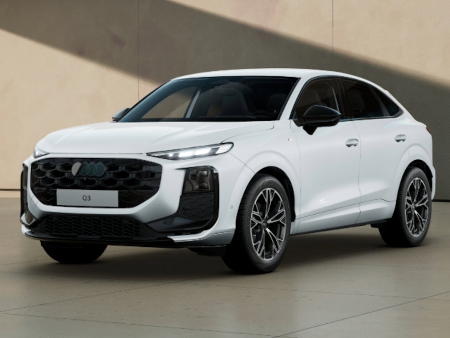Bild über Audi Q3 Sportback TFSI 110 kW S tronic - für weitere Informationen kontaktieren Sie den Audi Partner