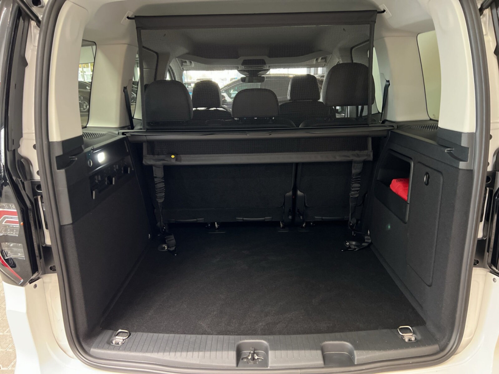 Volkswagen Caddy – Bild 9