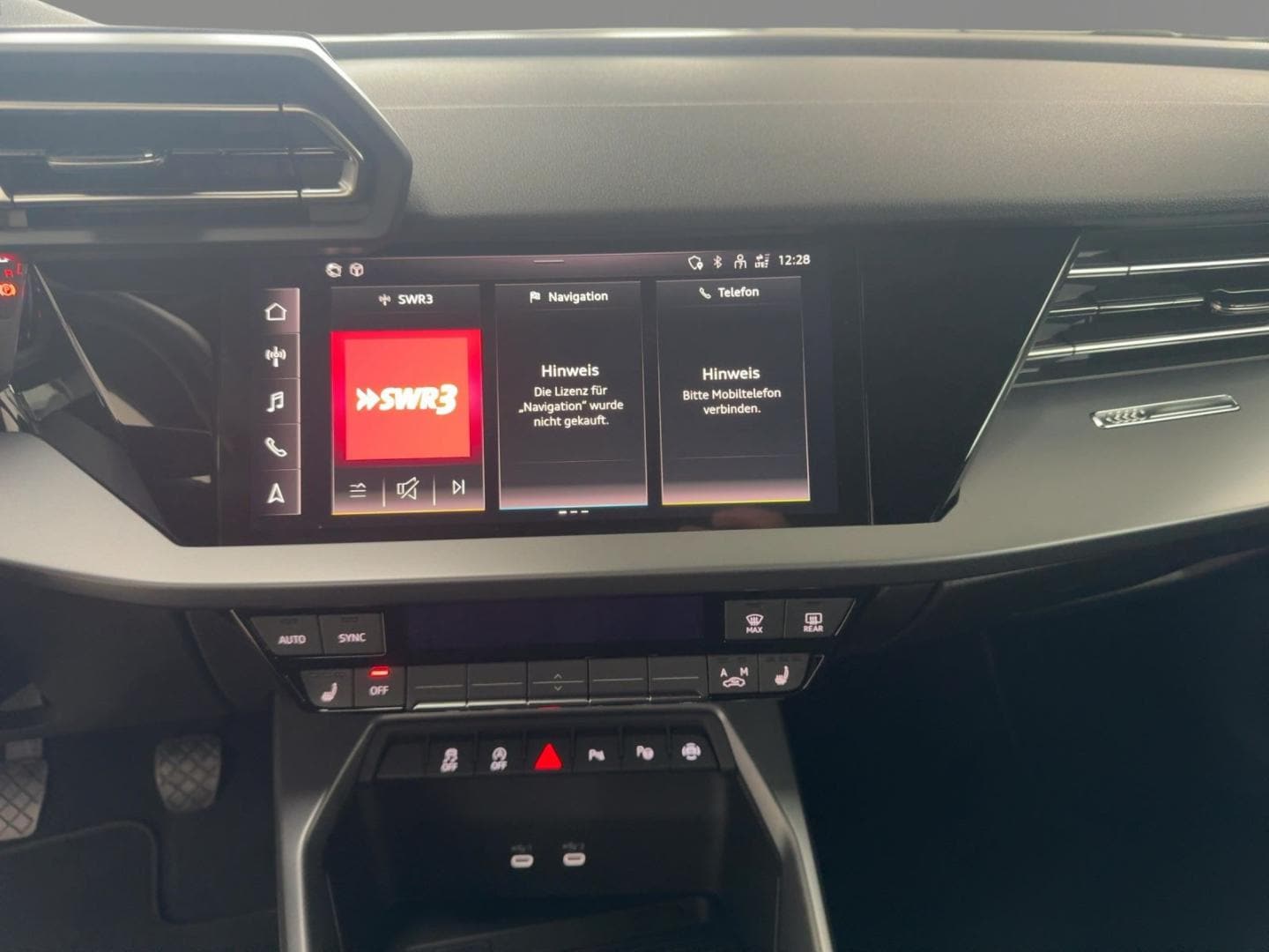 Bild über Audi A3 Sportback advanced 35 TFSI Schaltgetriebe - für weitere Informationen kontaktieren Sie den Audi Partner