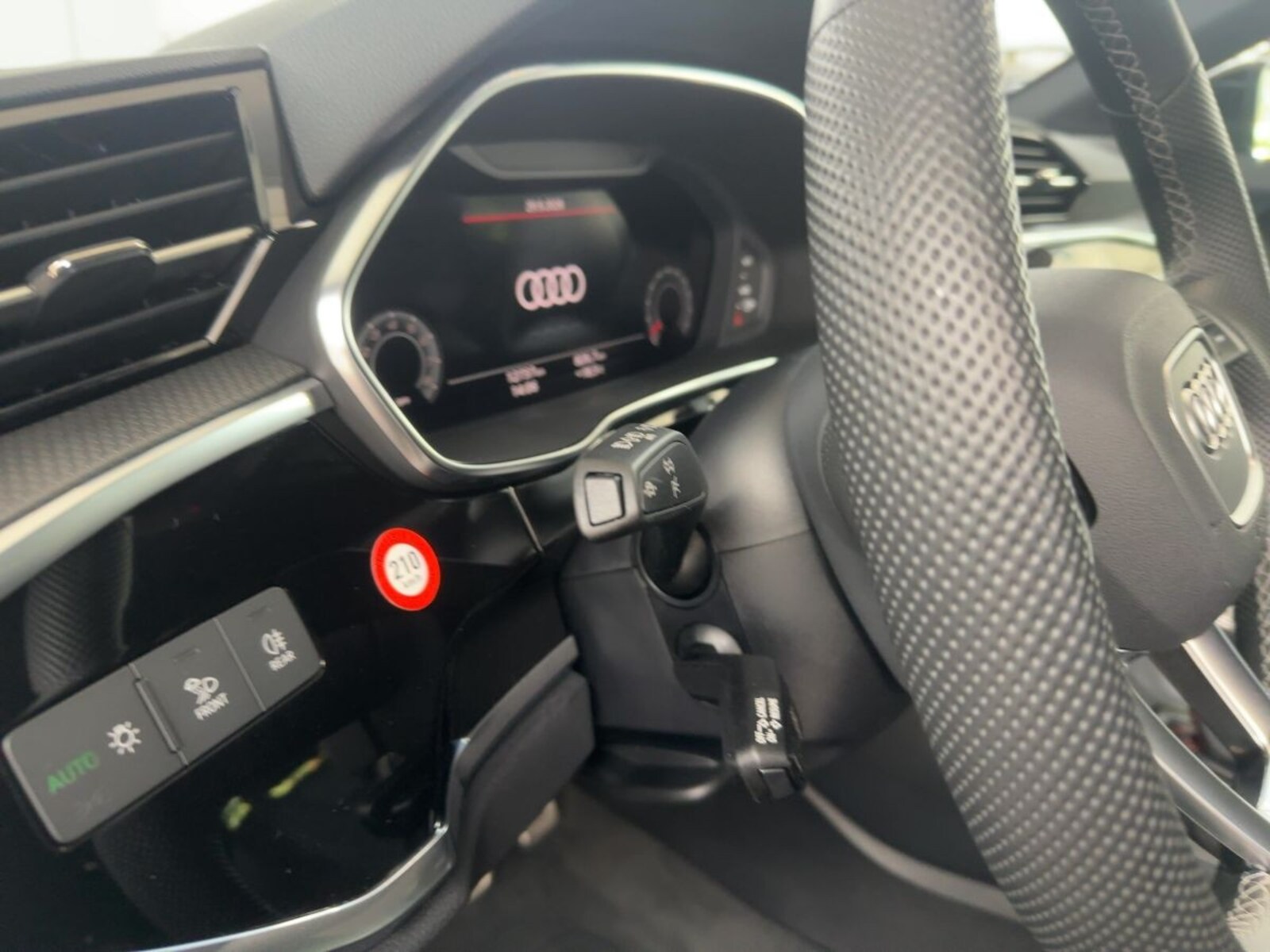 Audi Q3 Sportback – Bild 14