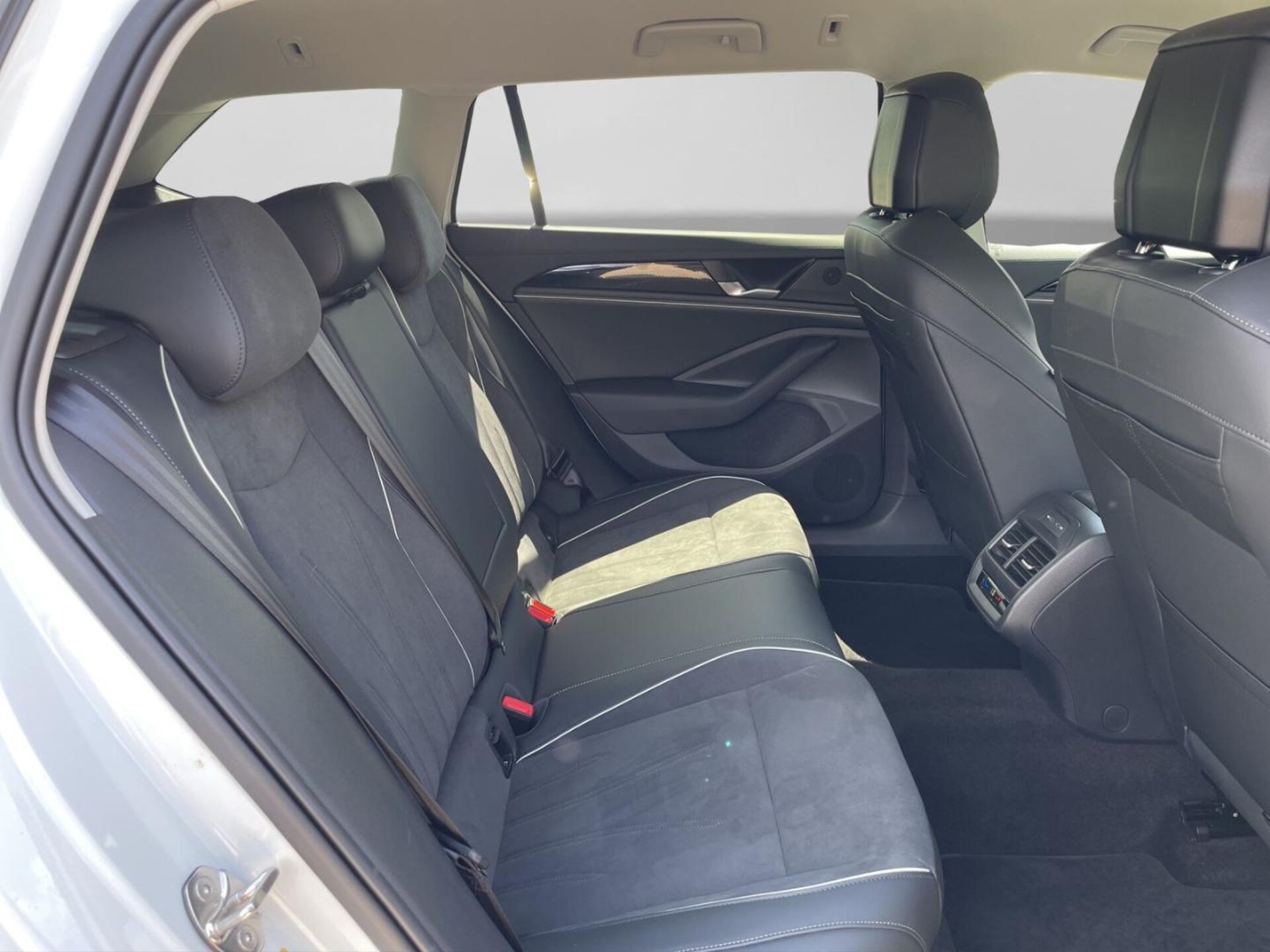 Volkswagen Passat Business