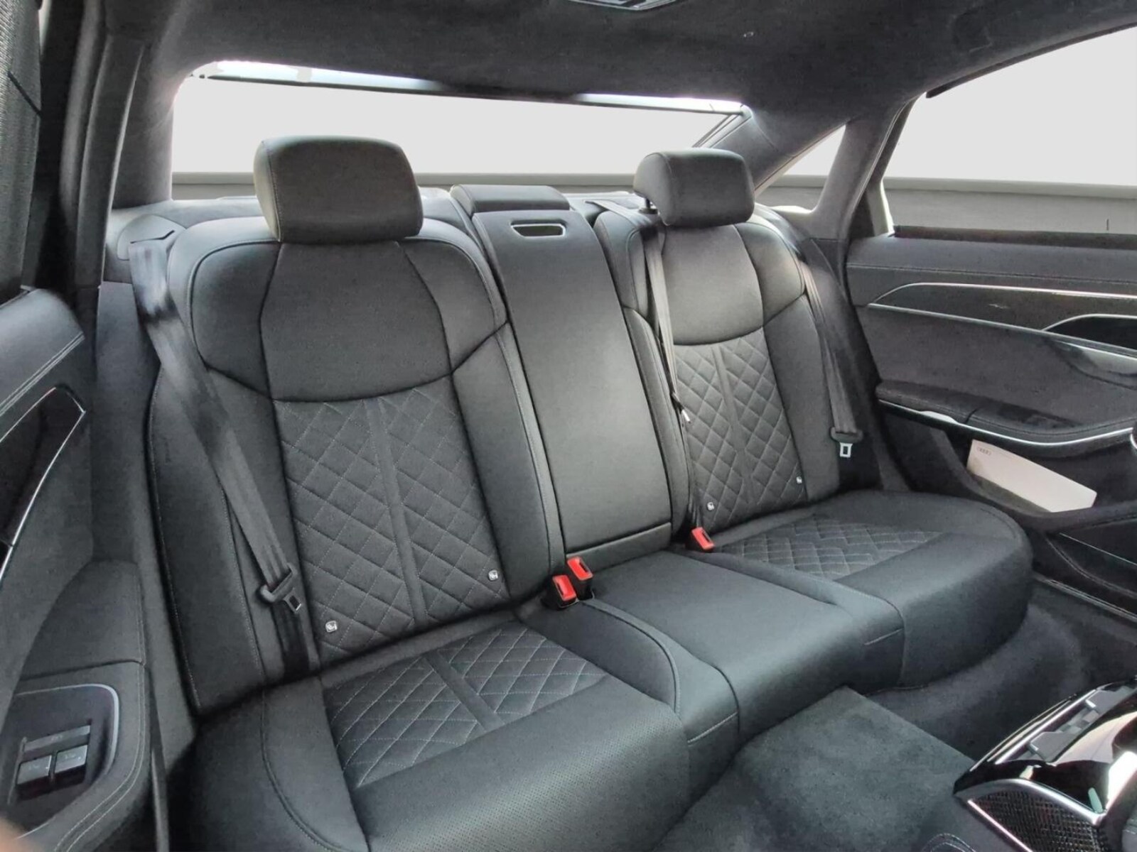 Audi S8 – Bild 19