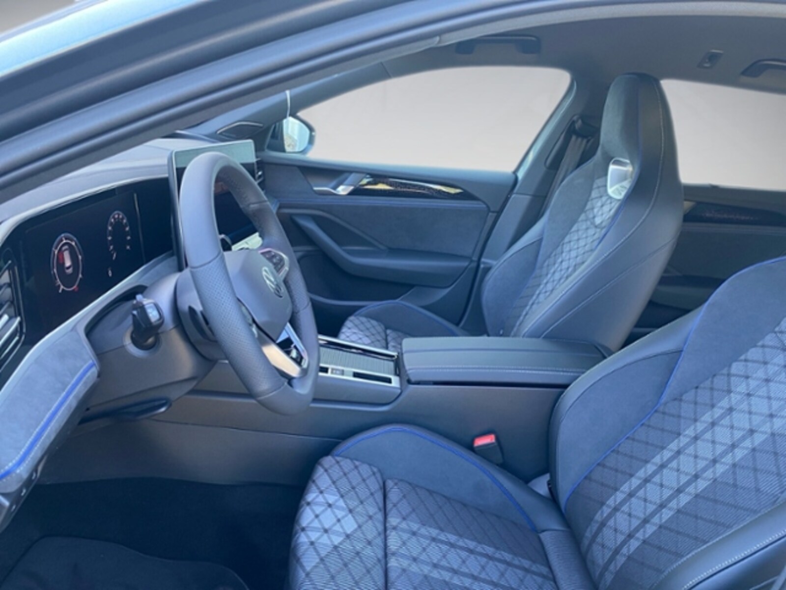 Volkswagen Passat – Bild 10