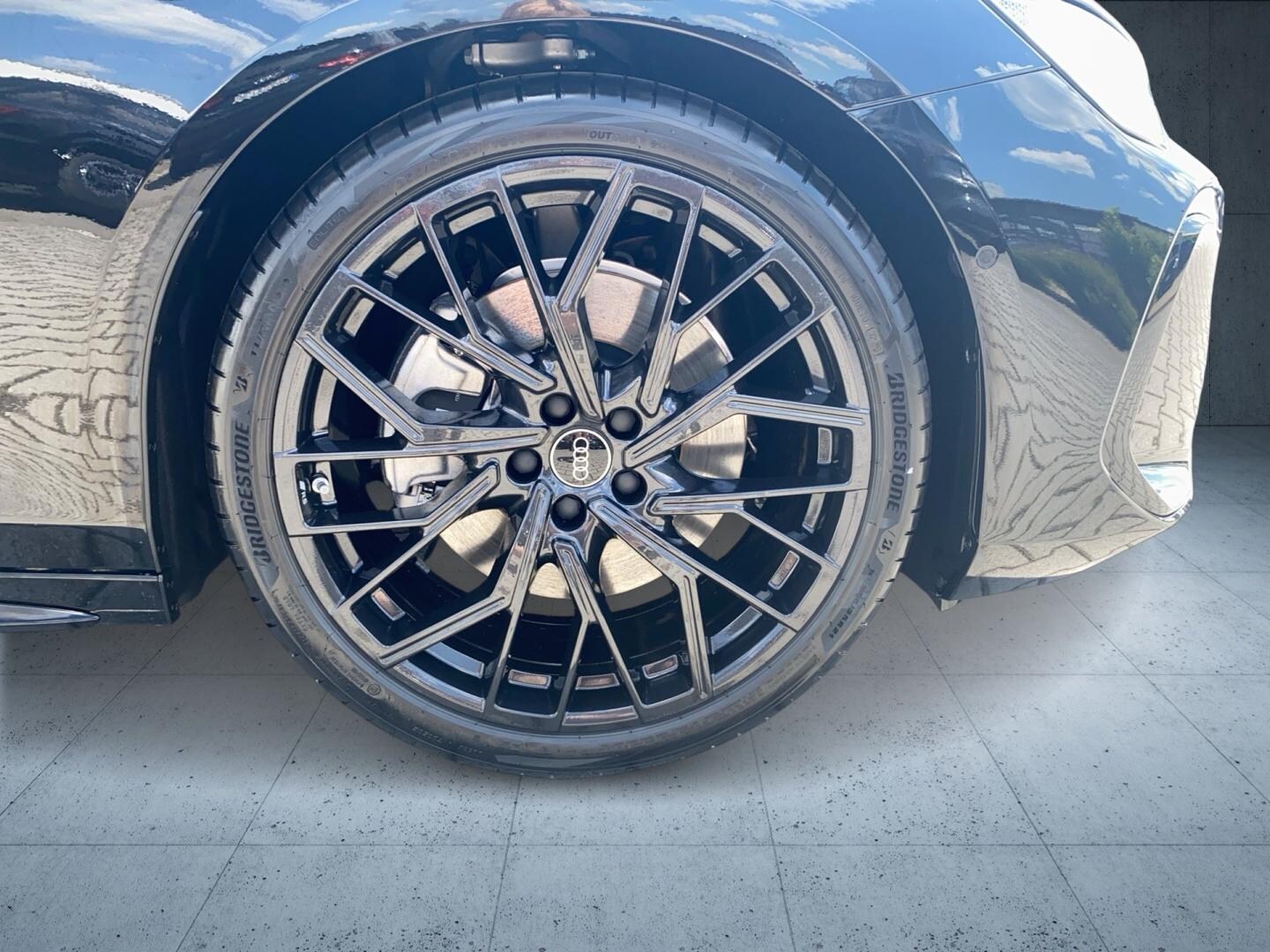 Bild über Audi A6 Avant edition one TDI quattro 150 kW S tronic - für weitere Informationen kontaktieren Sie den Audi Partner