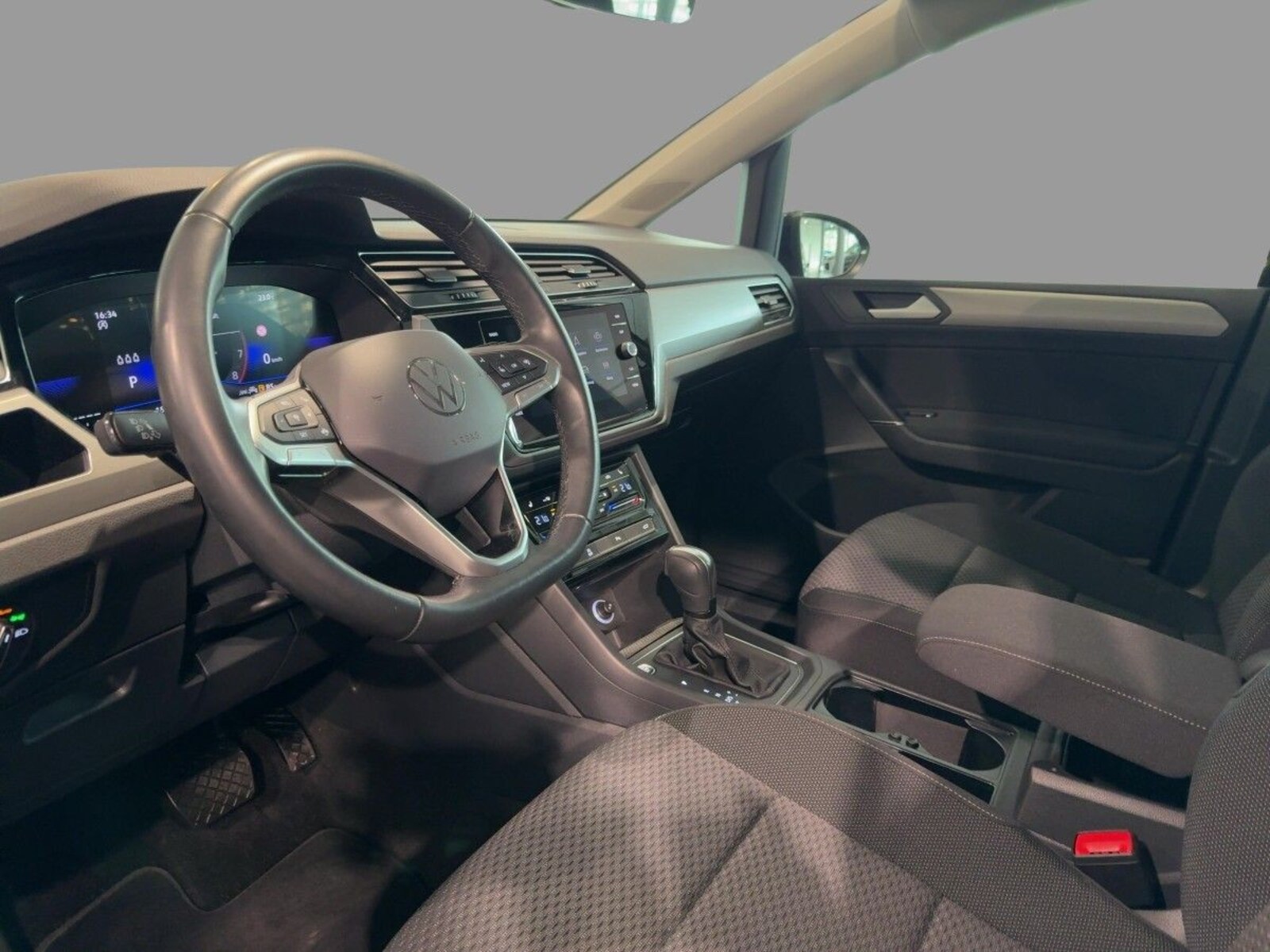 Volkswagen Touran – Bild 7