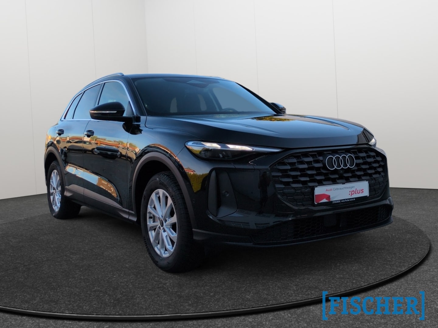 Bild über Audi Q5 SUV TDI quattro 150 kW S tronic - für weitere Informationen kontaktieren Sie den Audi Partner