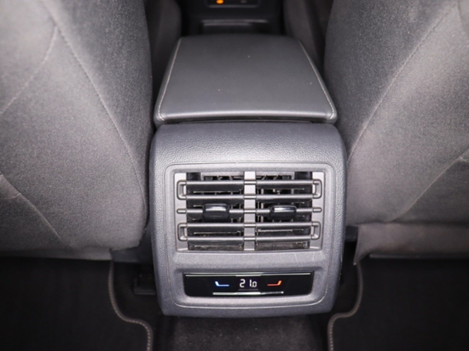 Volkswagen Golf – Bild 14