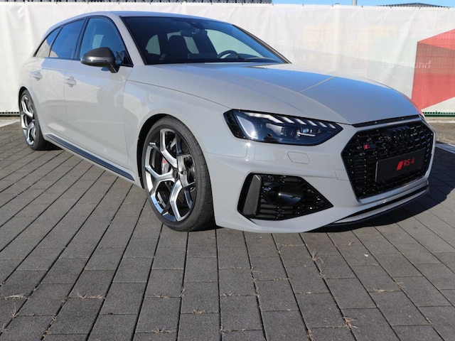Image about Audi RS 4 Avant quattro tiptronic