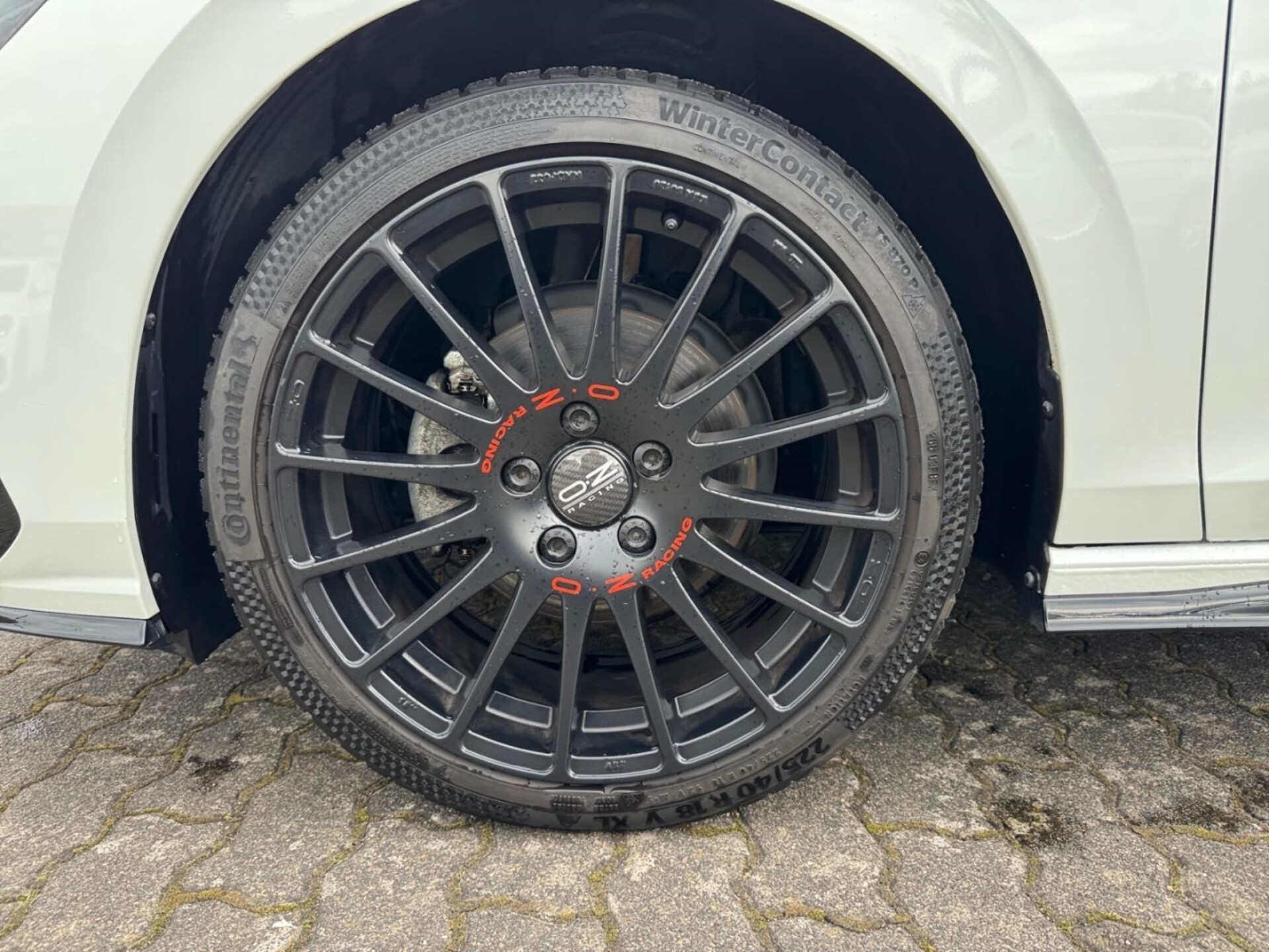 Volkswagen Golf Variant R-Line