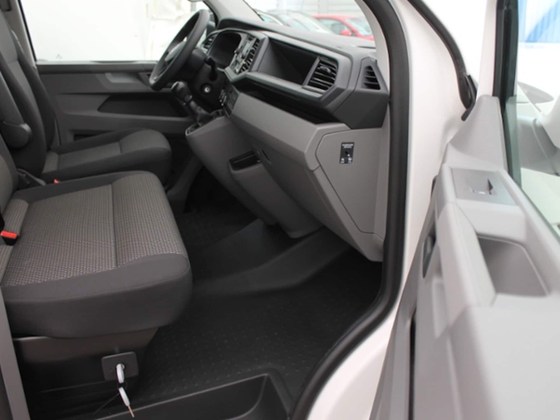 Volkswagen T6.1 Transporter Kasten kurzer Radstand